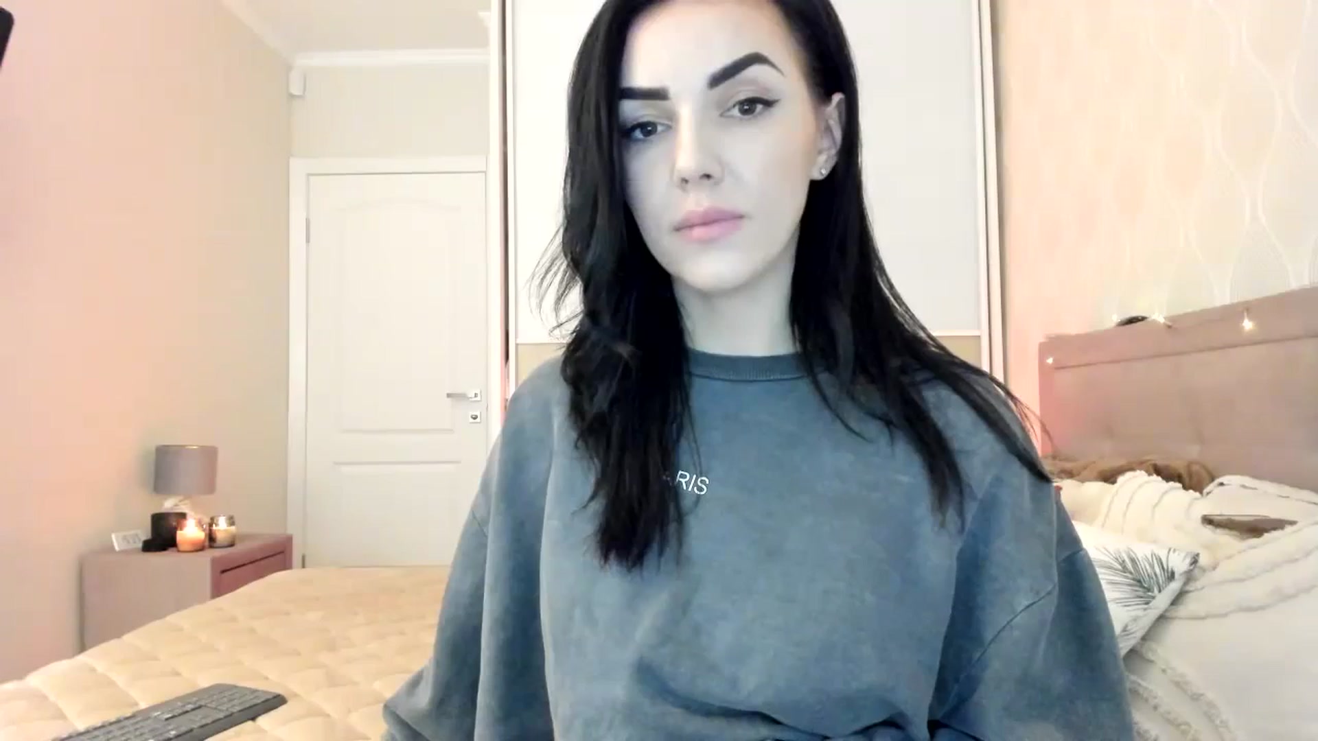 Gallery image thumbnail from MissNelly_'s myfreecams stream on, 11/08/2023, 14:01 image 16 of 20