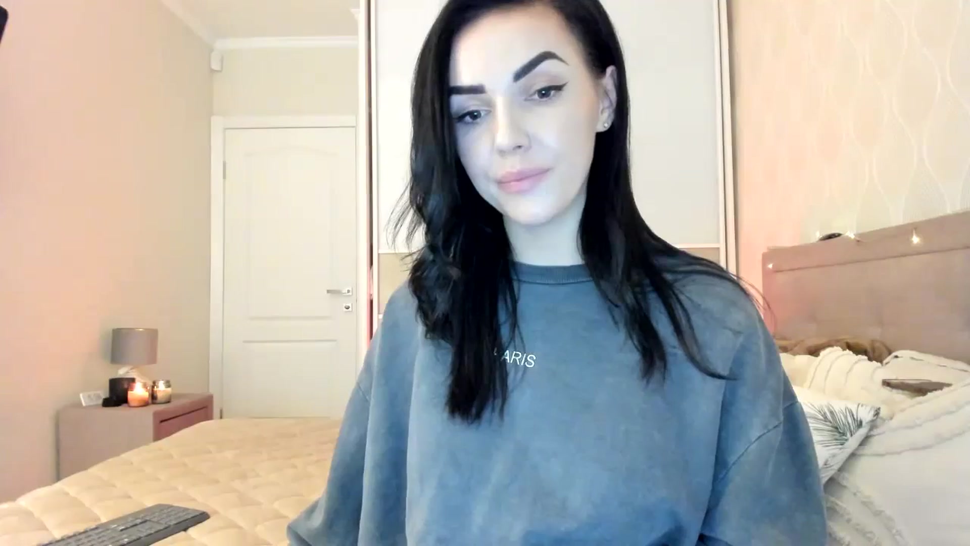 Gallery image thumbnail from MissNelly_'s myfreecams stream on, 11/08/2023, 14:01 image 18 of 20