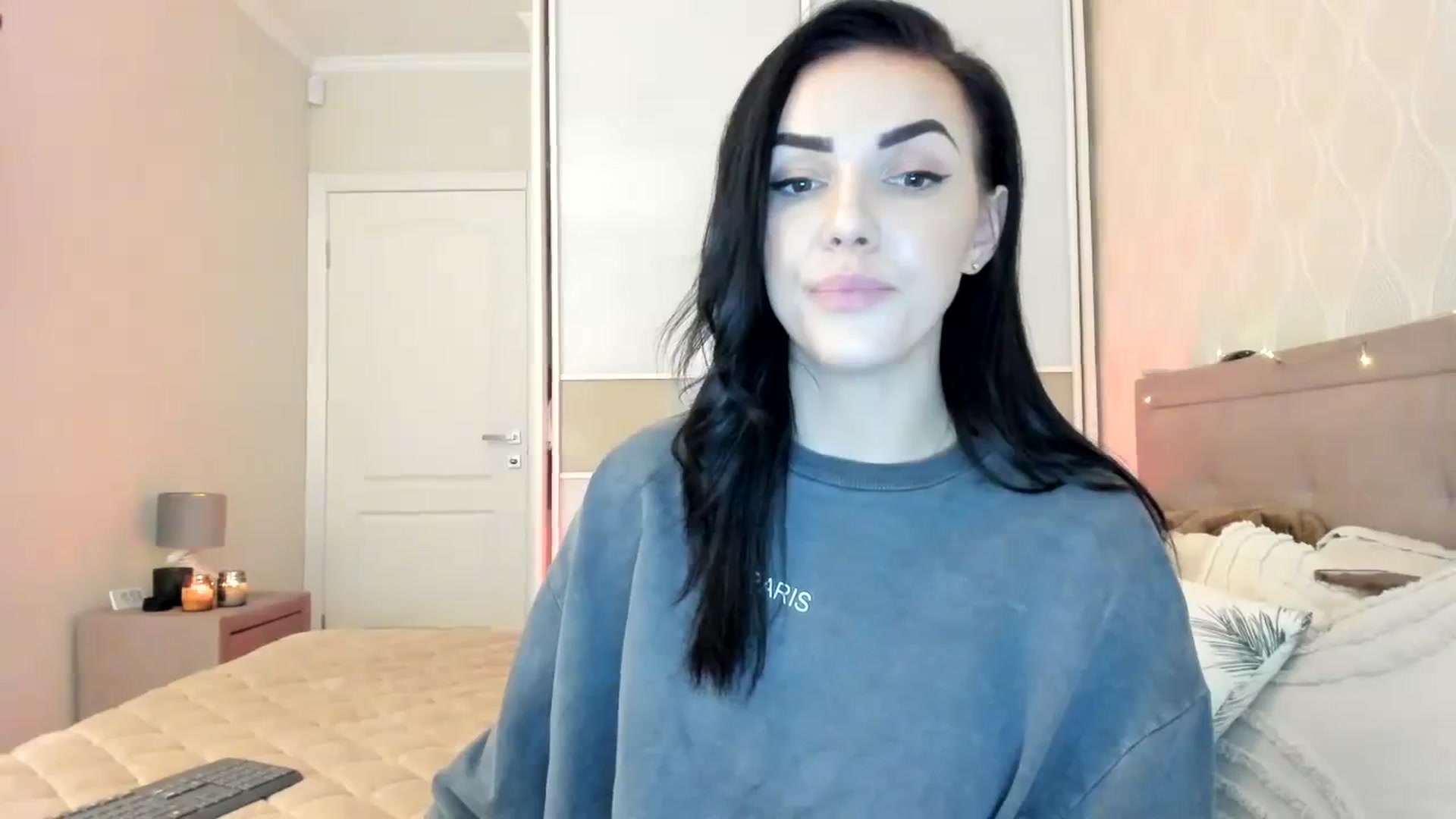 Gallery image thumbnail from MissNelly_'s myfreecams stream on, 11/08/2023, 14:01 image 14 of 20
