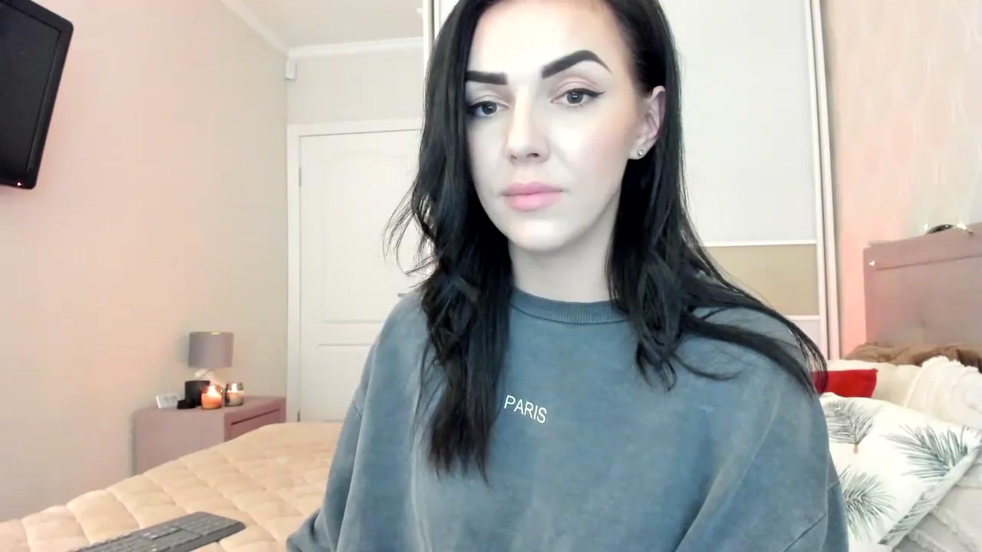 Gallery image thumbnail from MissNelly_'s myfreecams stream on, 11/08/2023, 14:01 image 9 of 20