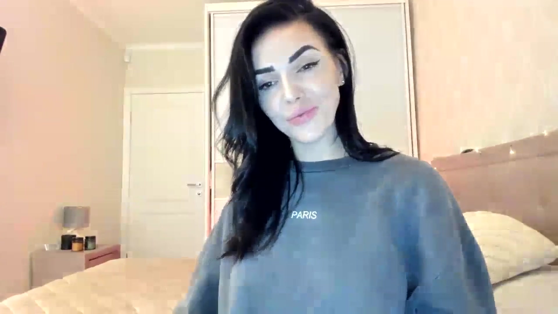 Gallery image thumbnail from MissNelly_'s myfreecams stream on, 11/08/2023, 17:53 image 19 of 20