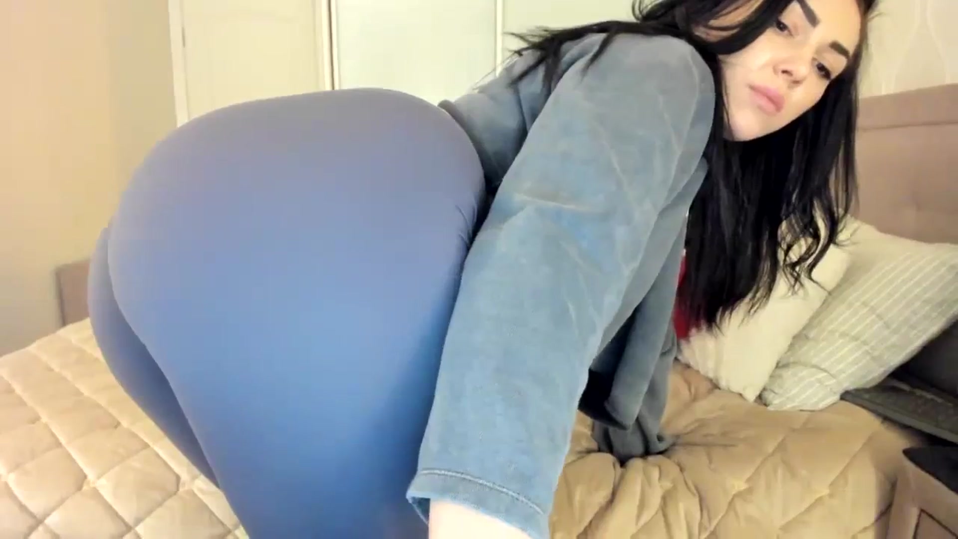 Gallery image thumbnail from MissNelly_'s myfreecams stream on, 11/23/2023, 13:07 image 20 of 20