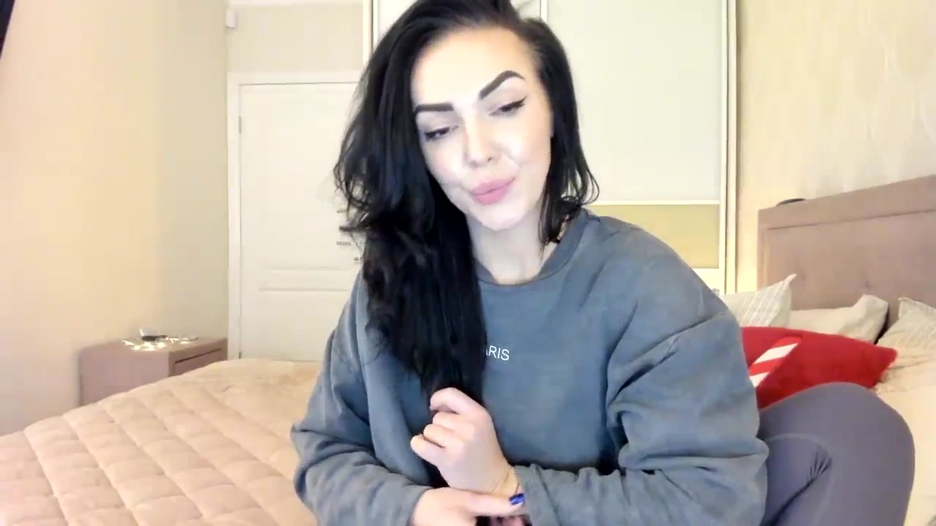 Gallery image thumbnail from MissNelly_'s myfreecams stream on, 11/23/2023, 14:50 image 4 of 20
