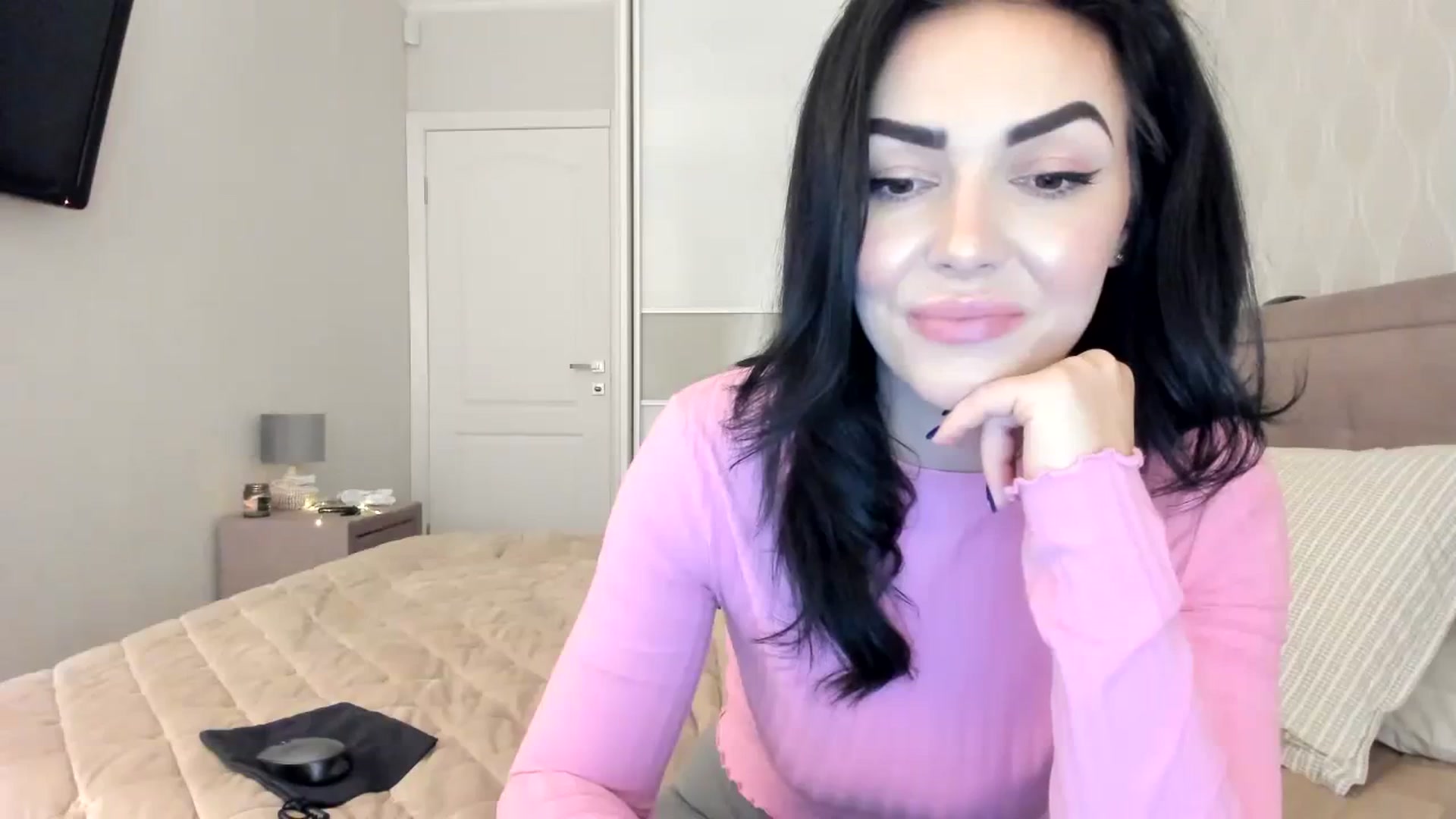Gallery image thumbnail from MissNelly_'s myfreecams stream on, 11/26/2023, 14:27 image 13 of 20