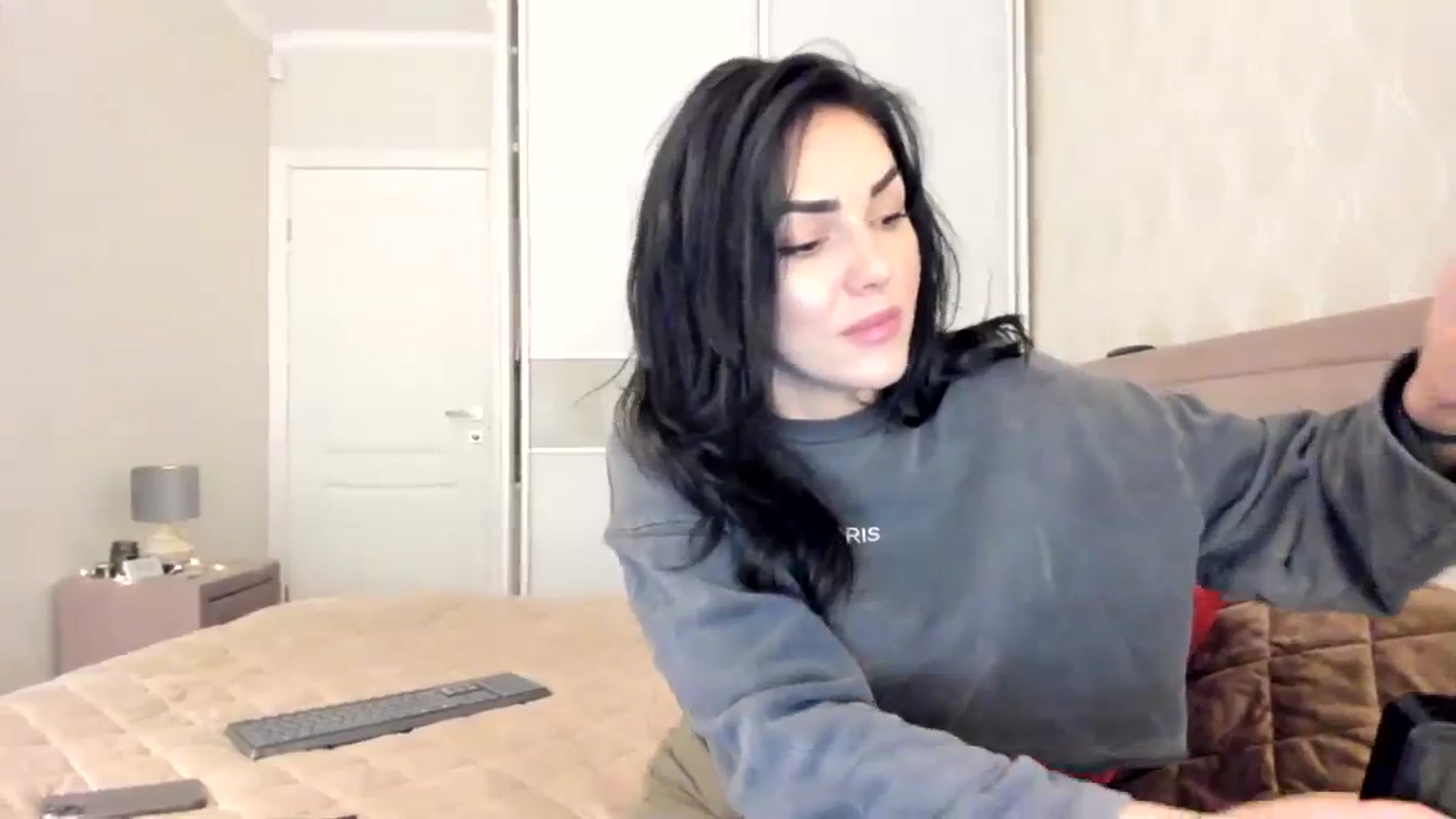 Gallery image thumbnail from MissNelly_'s myfreecams stream on, 11/29/2023, 17:00 image 3 of 20