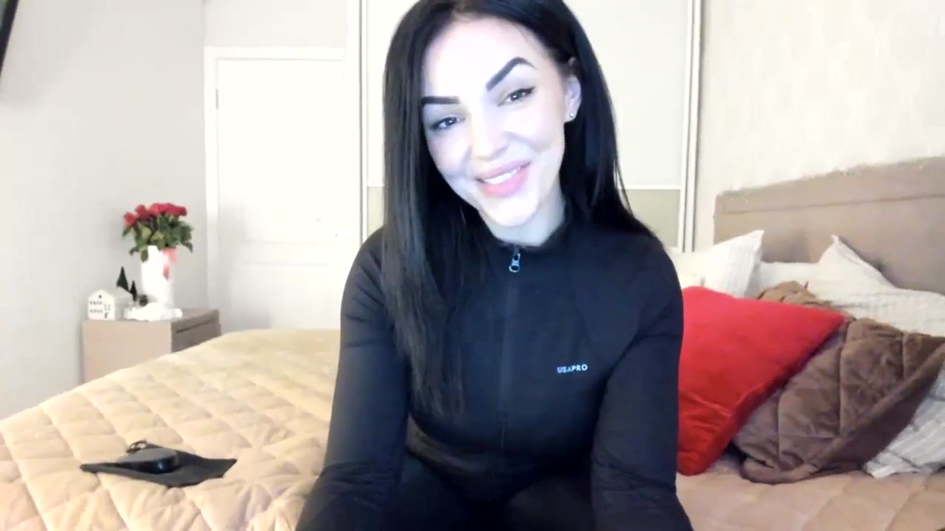 Gallery image thumbnail from MissNelly_'s myfreecams stream on, 12/09/2023, 13:18 image 8 of 20