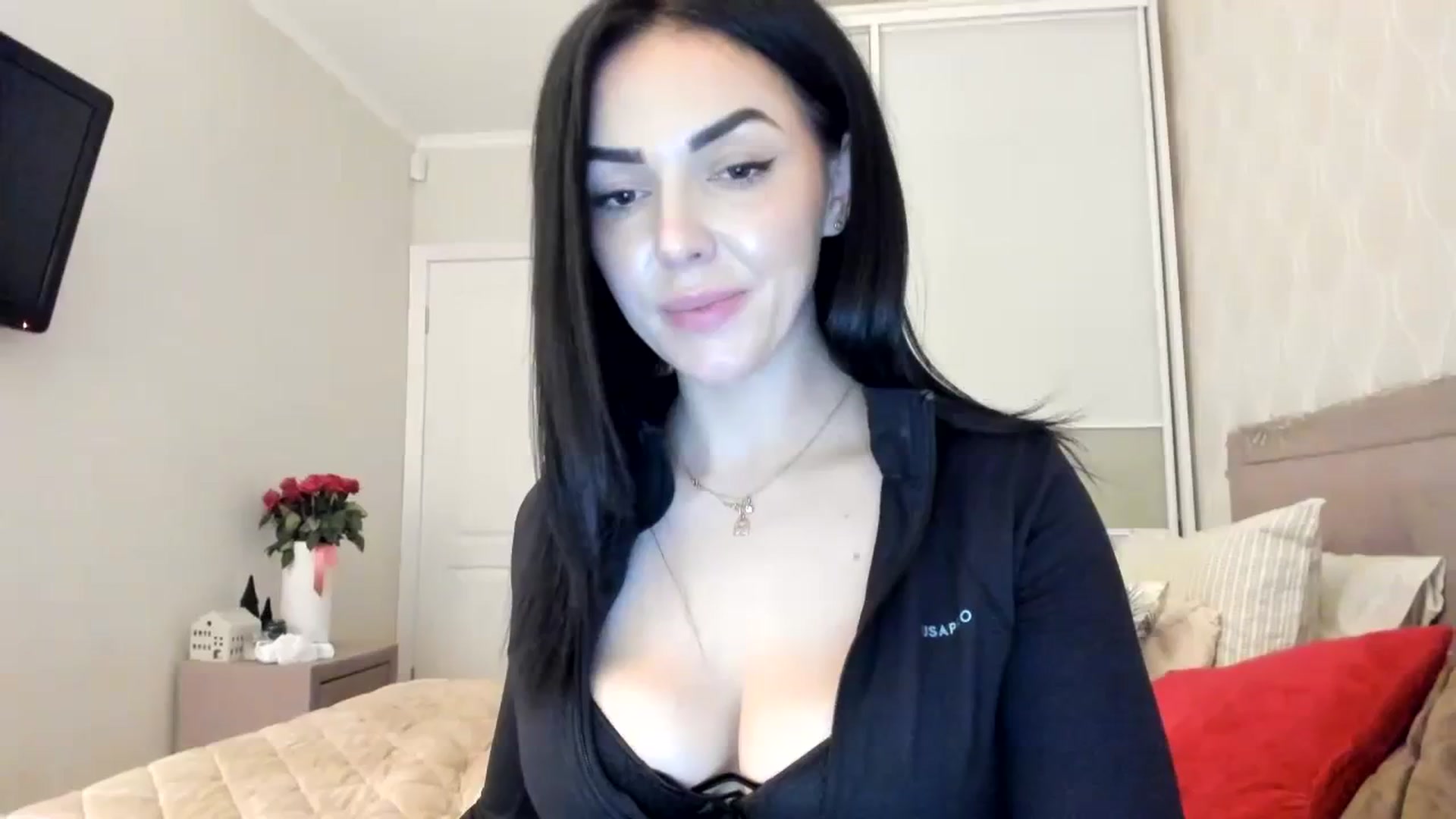 Gallery image thumbnail from MissNelly_'s myfreecams stream on, 12/09/2023, 16:21 image 1 of 20