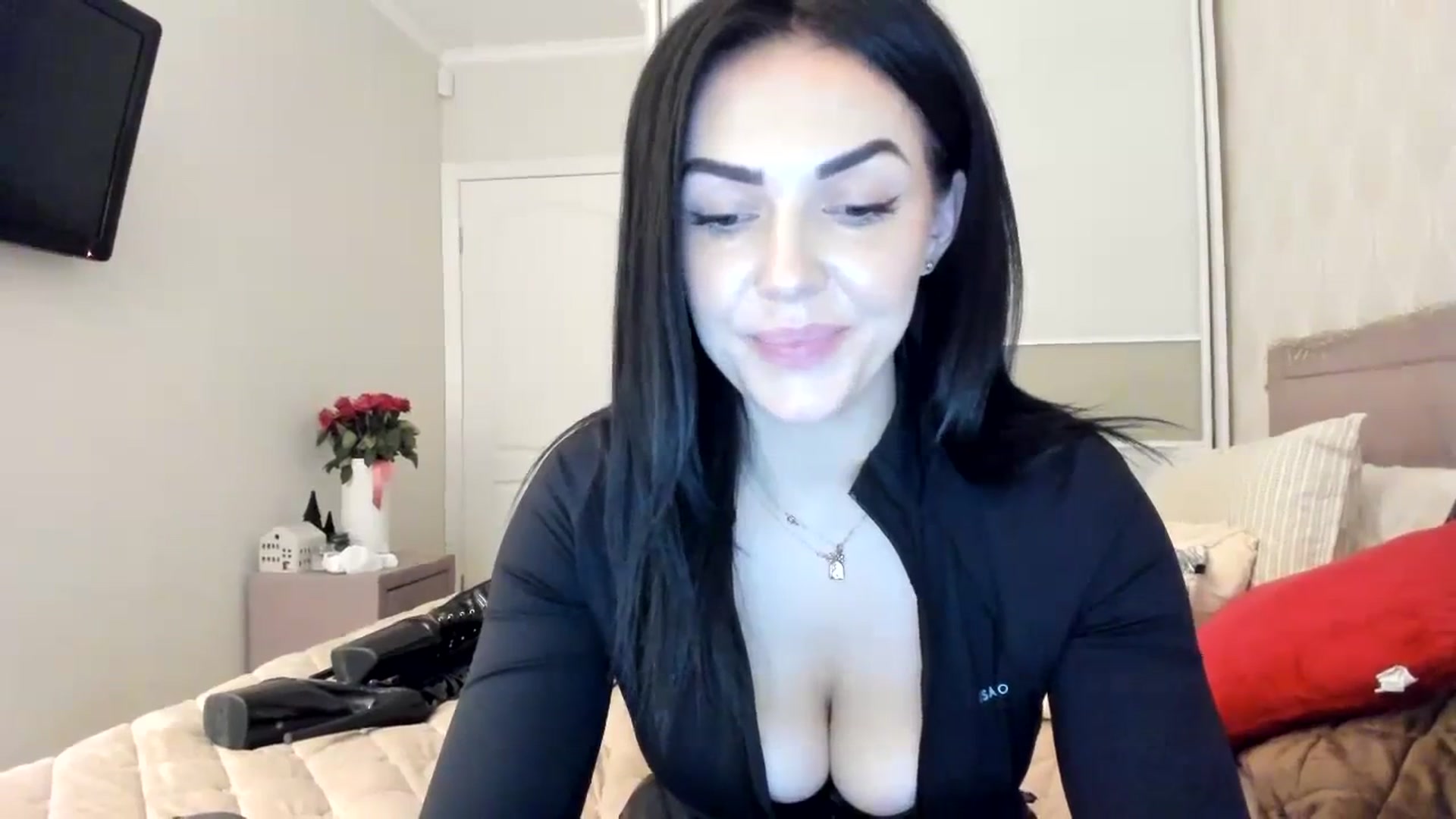 Gallery image thumbnail from MissNelly_'s myfreecams stream on, 12/09/2023, 16:21 image 11 of 20