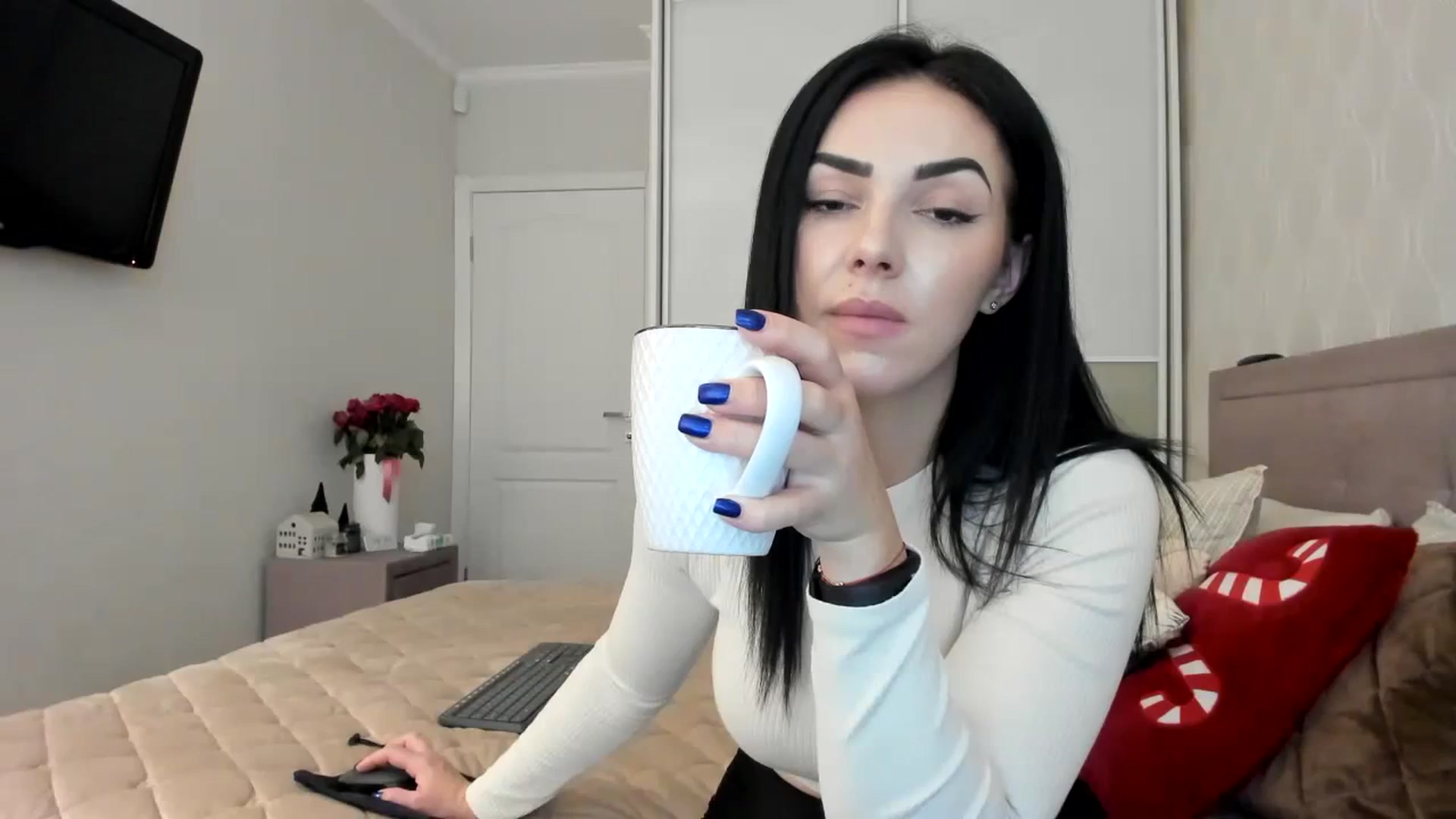 Gallery image thumbnail from MissNelly_'s myfreecams stream on, 12/10/2023, 12:31 image 16 of 20