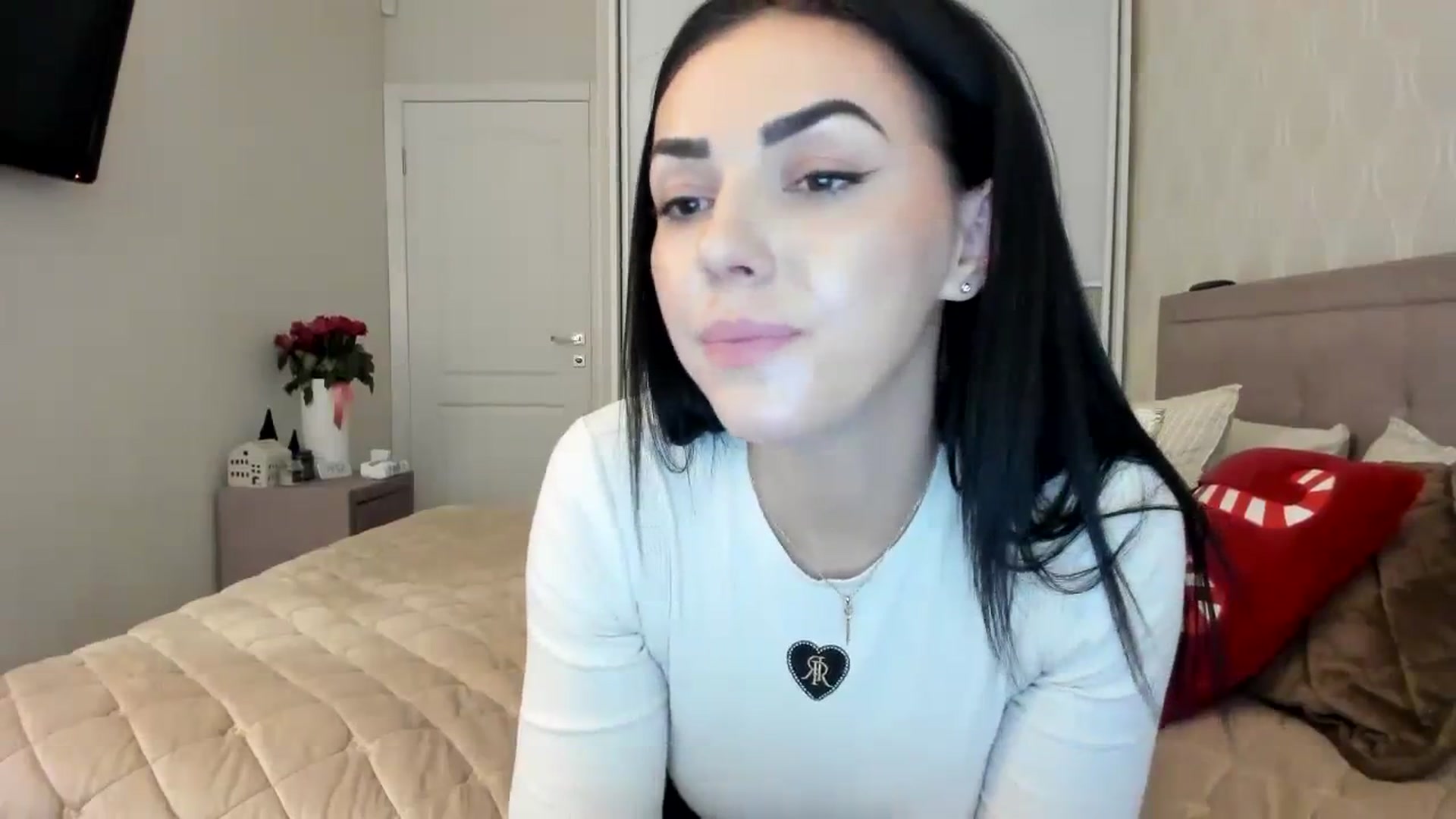 Gallery image thumbnail from MissNelly_'s myfreecams stream on, 12/10/2023, 13:18 image 14 of 20