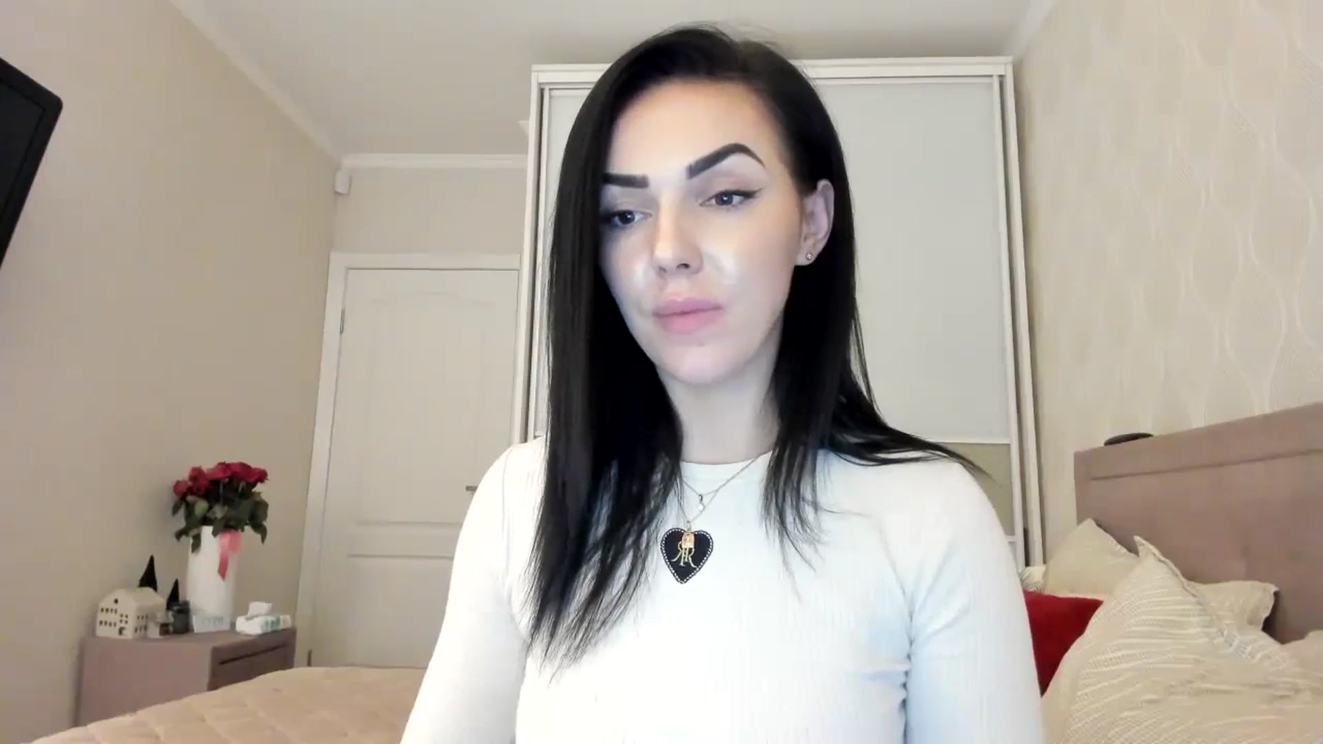 Gallery image thumbnail from MissNelly_'s myfreecams stream on, 12/10/2023, 15:51 image 3 of 20