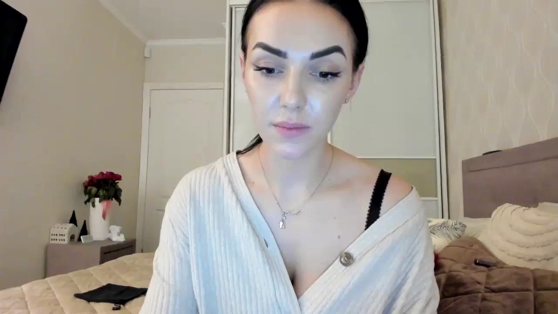 Gallery image thumbnail from MissNelly_'s myfreecams stream on, 12/11/2023, 17:24 image 11 of 20