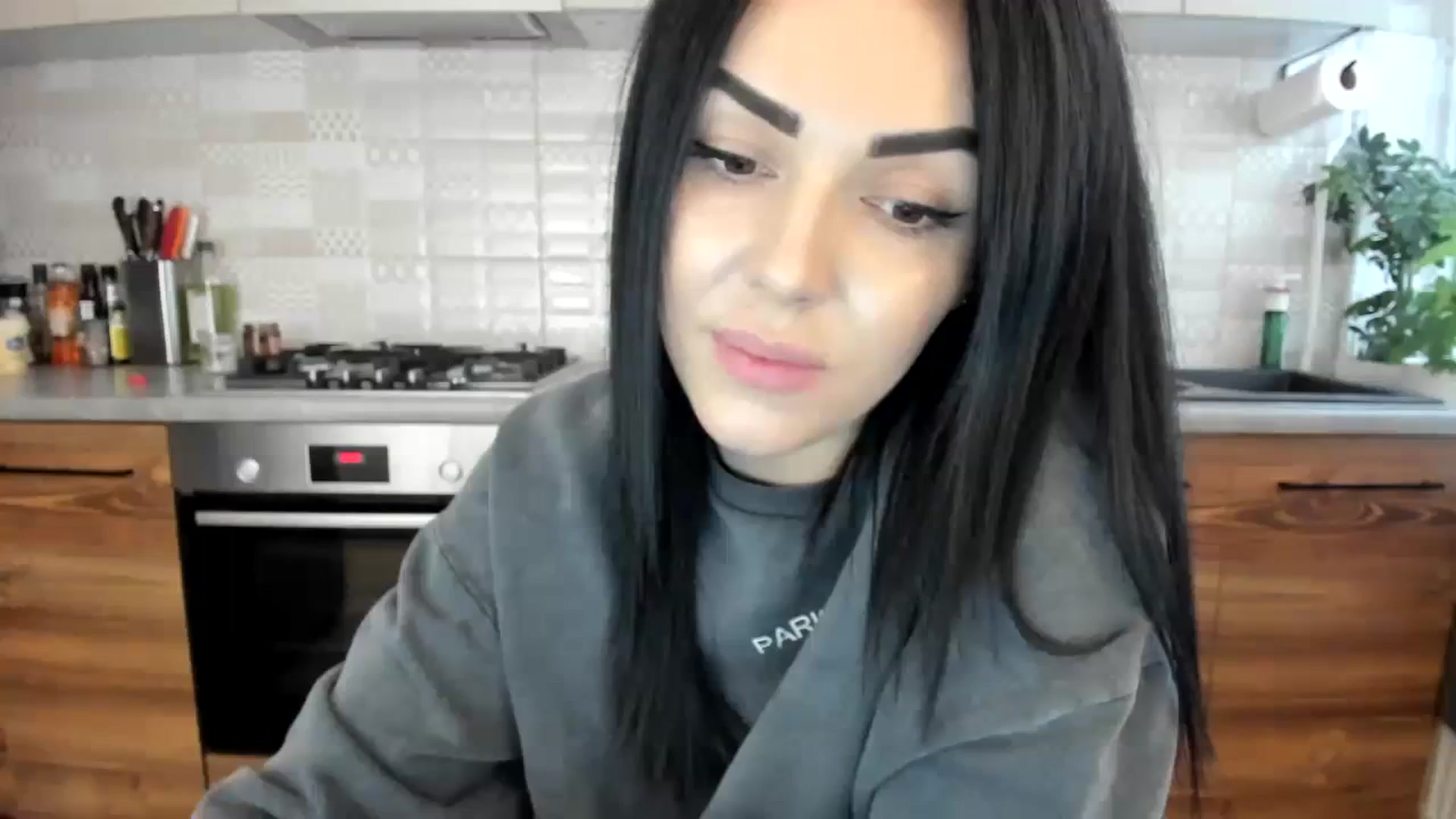 Gallery image thumbnail from MissNelly_'s myfreecams stream on, 12/12/2023, 12:23 image 14 of 20