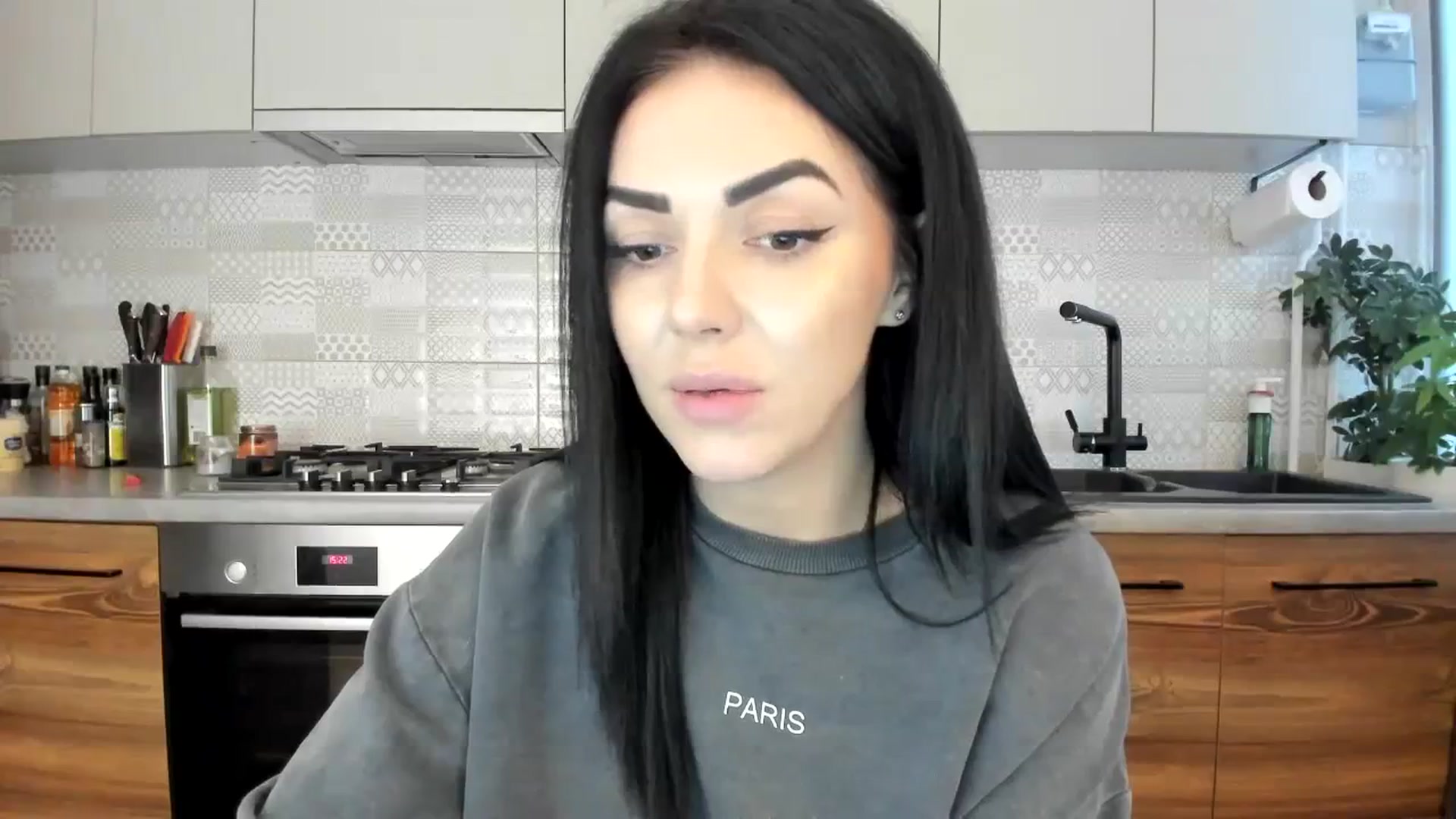 Gallery image thumbnail from MissNelly_'s myfreecams stream on, 12/12/2023, 13:30 image 20 of 20