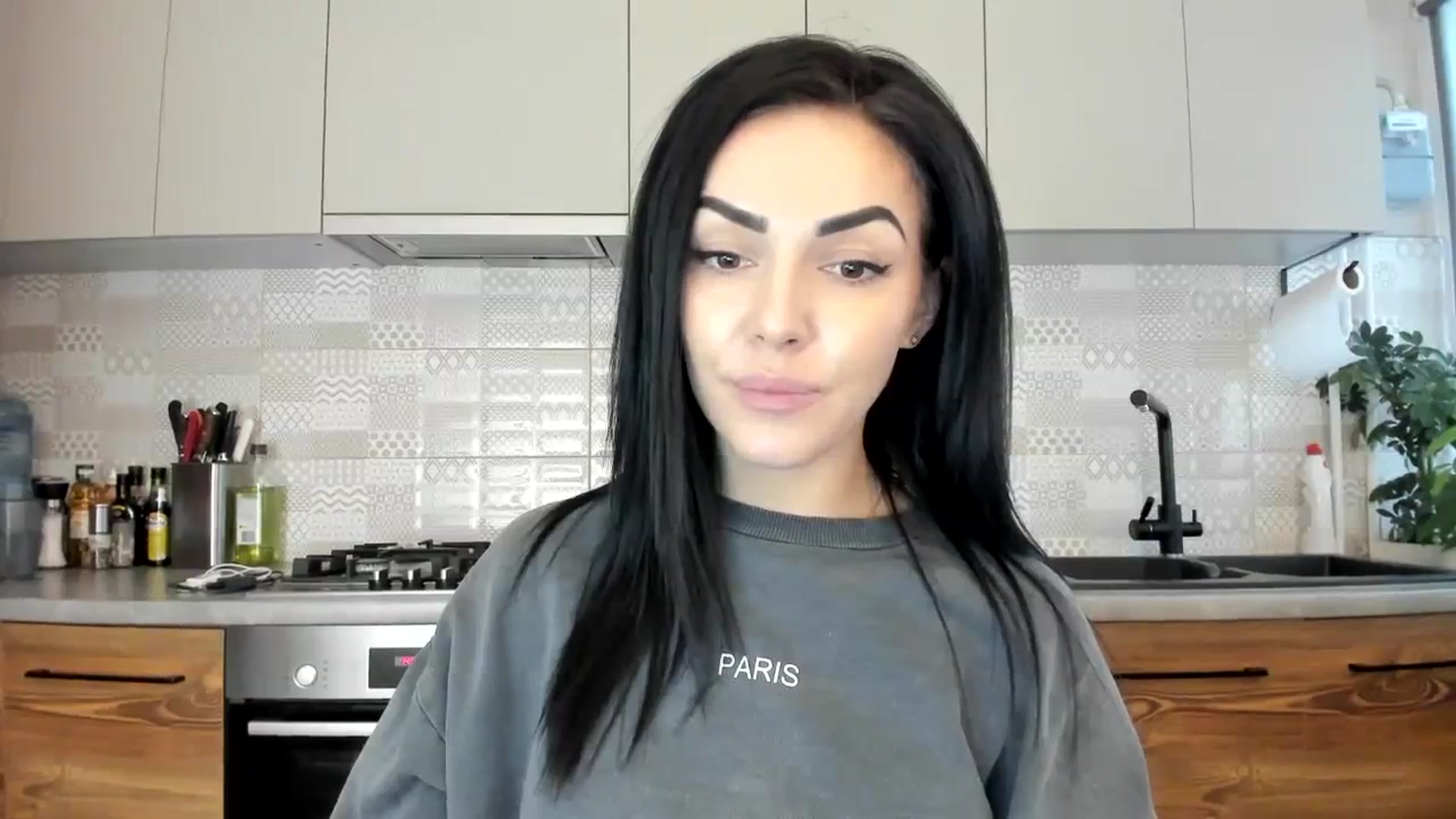 Gallery image thumbnail from MissNelly_'s myfreecams stream on, 12/13/2023, 12:45 image 6 of 20