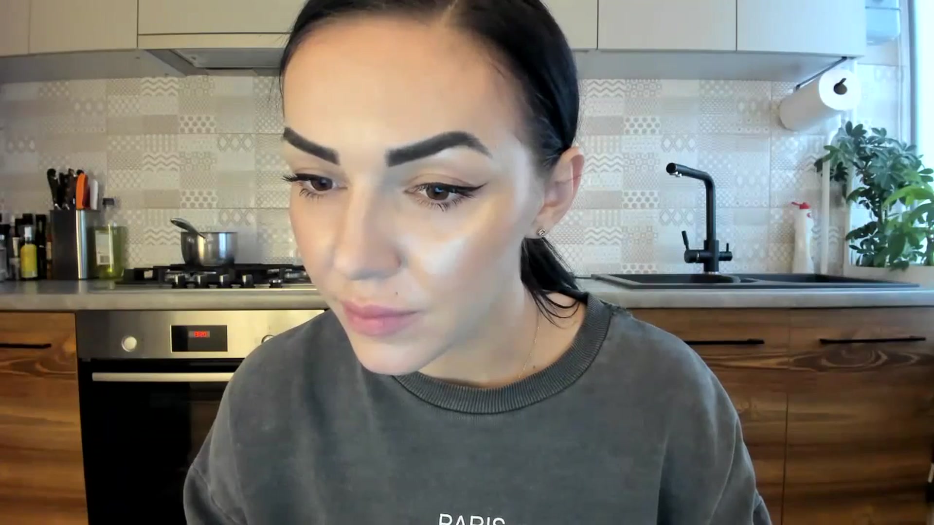 Gallery image thumbnail from MissNelly_'s myfreecams stream on, 12/14/2023, 11:42 image 12 of 20