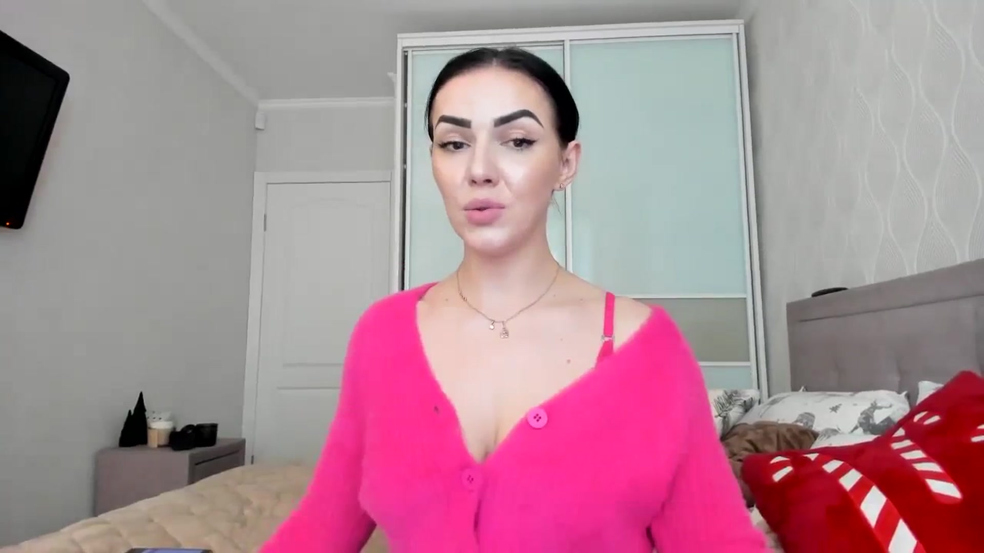 Gallery image thumbnail from MissNelly_'s myfreecams stream on, 12/28/2023, 13:47 image 6 of 20