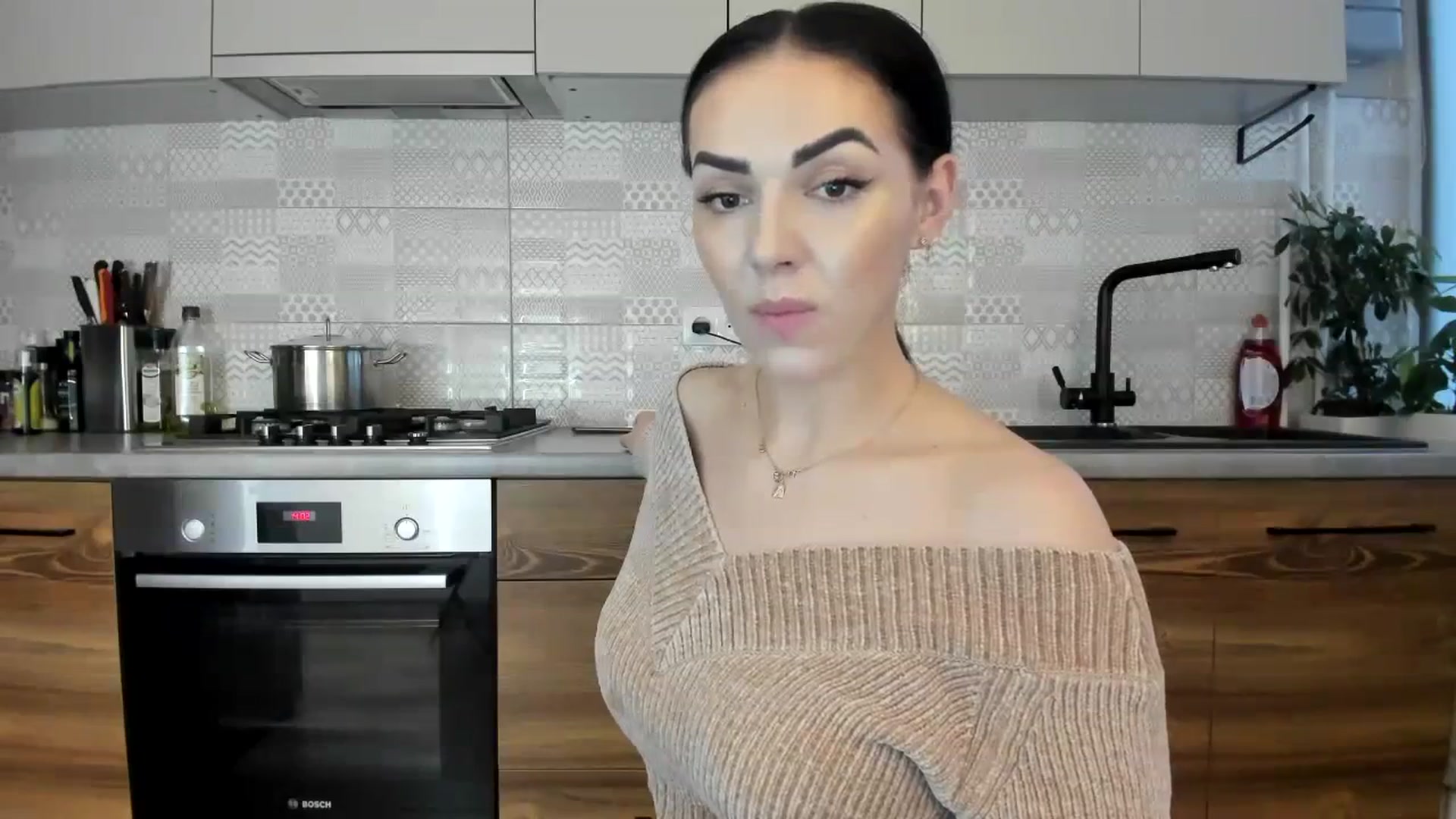 Gallery image thumbnail from MissNelly_'s myfreecams stream on, 01/04/2024, 12:53 image 11 of 20