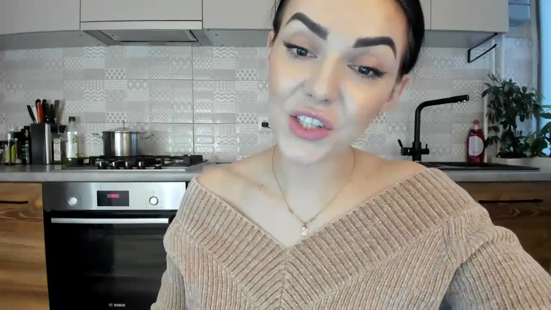 Gallery image thumbnail from MissNelly_'s myfreecams stream on, 01/04/2024, 12:53 image 4 of 20