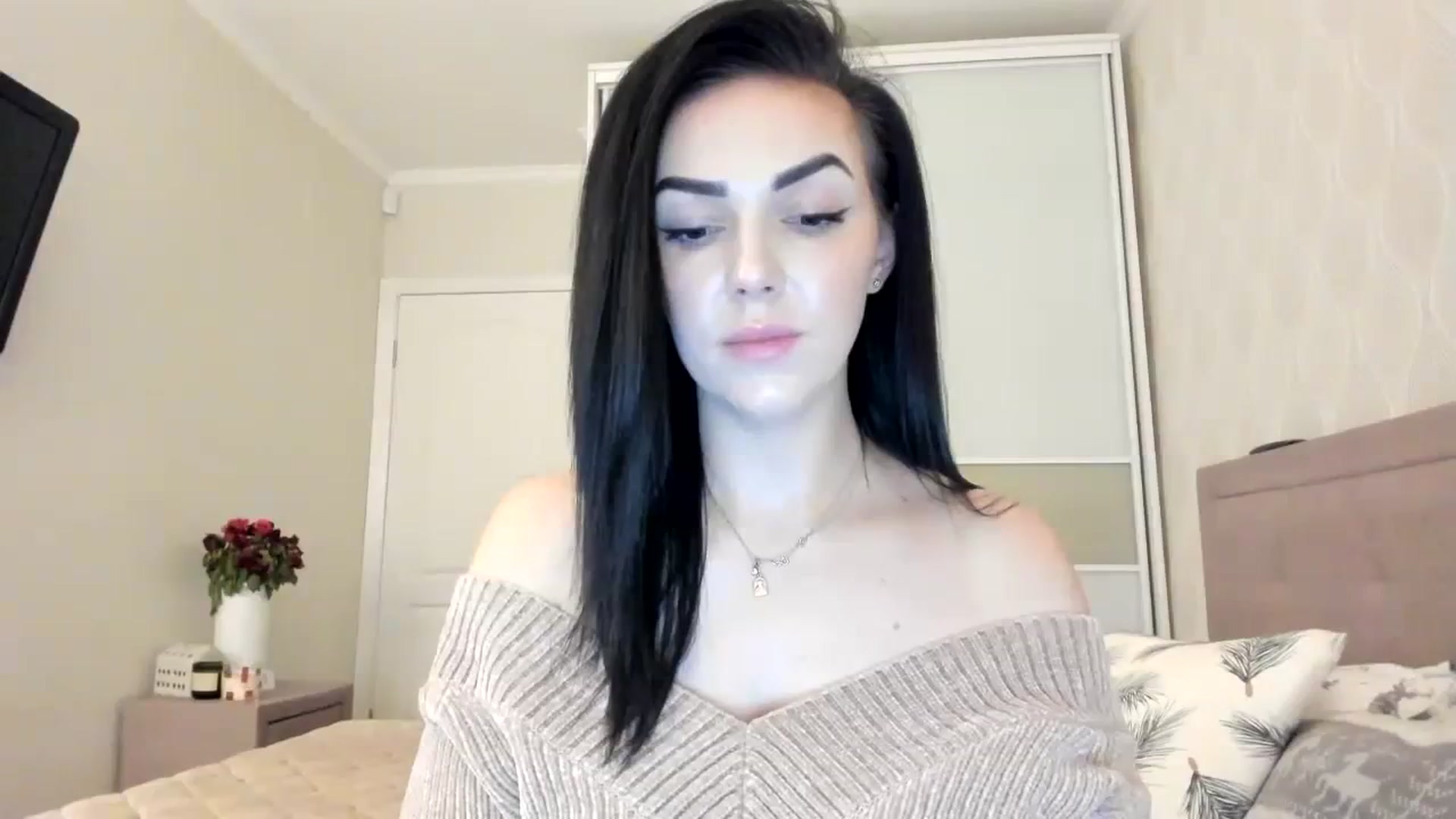 Gallery image thumbnail from MissNelly_'s myfreecams stream on, 01/07/2024, 16:54 image 16 of 20