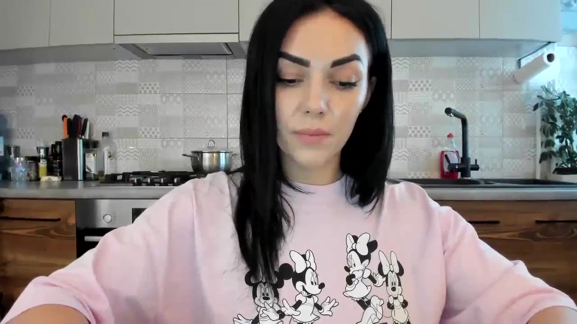 Gallery image thumbnail from MissNelly_'s myfreecams stream on, 01/10/2024, 12:58 image 20 of 20