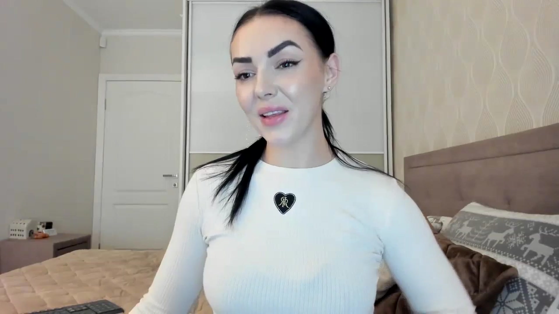 Gallery image thumbnail from MissNelly_'s myfreecams stream on, 01/11/2024, 17:47 image 10 of 20