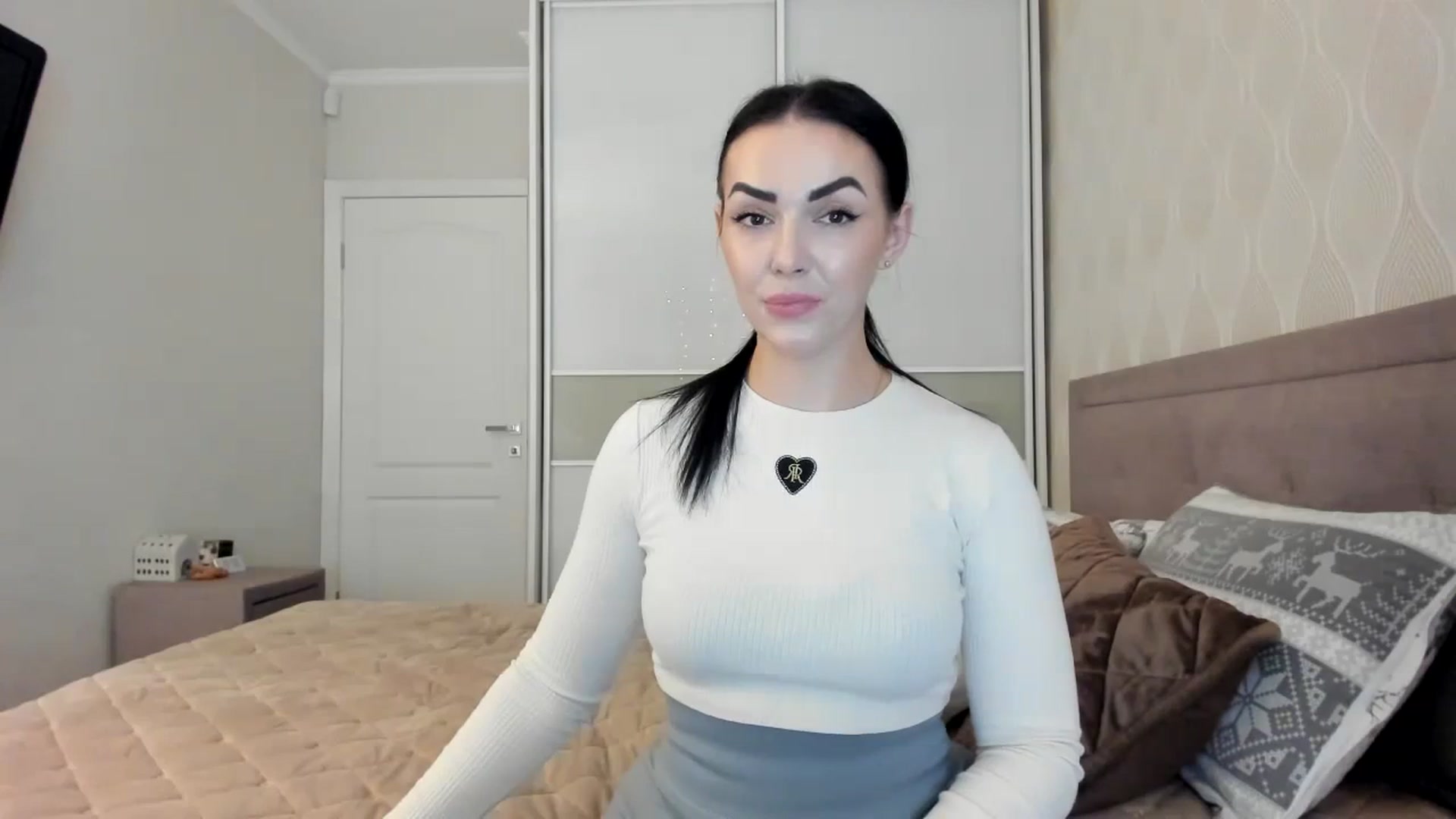 Gallery image thumbnail from MissNelly_'s myfreecams stream on, 01/11/2024, 17:47 image 6 of 20