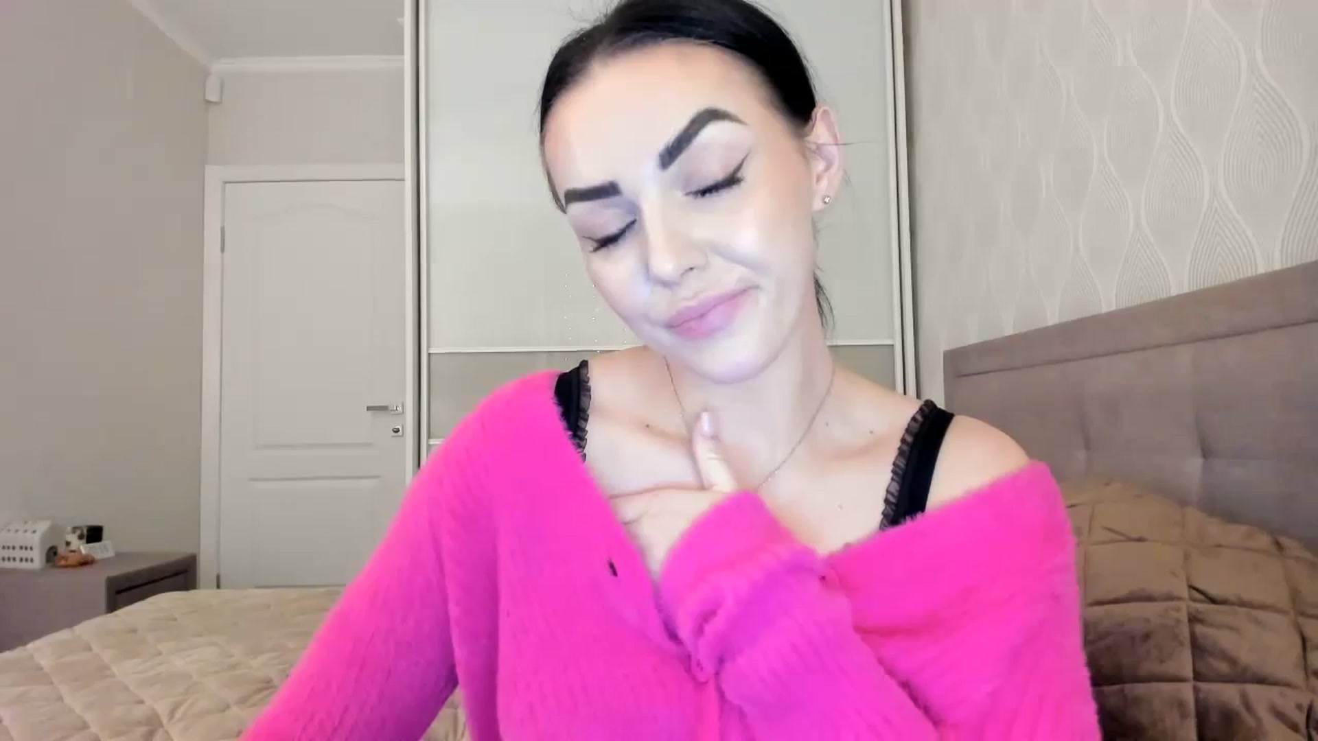 Gallery image thumbnail from MissNelly_'s myfreecams stream on, 01/11/2024, 19:42 image 14 of 20