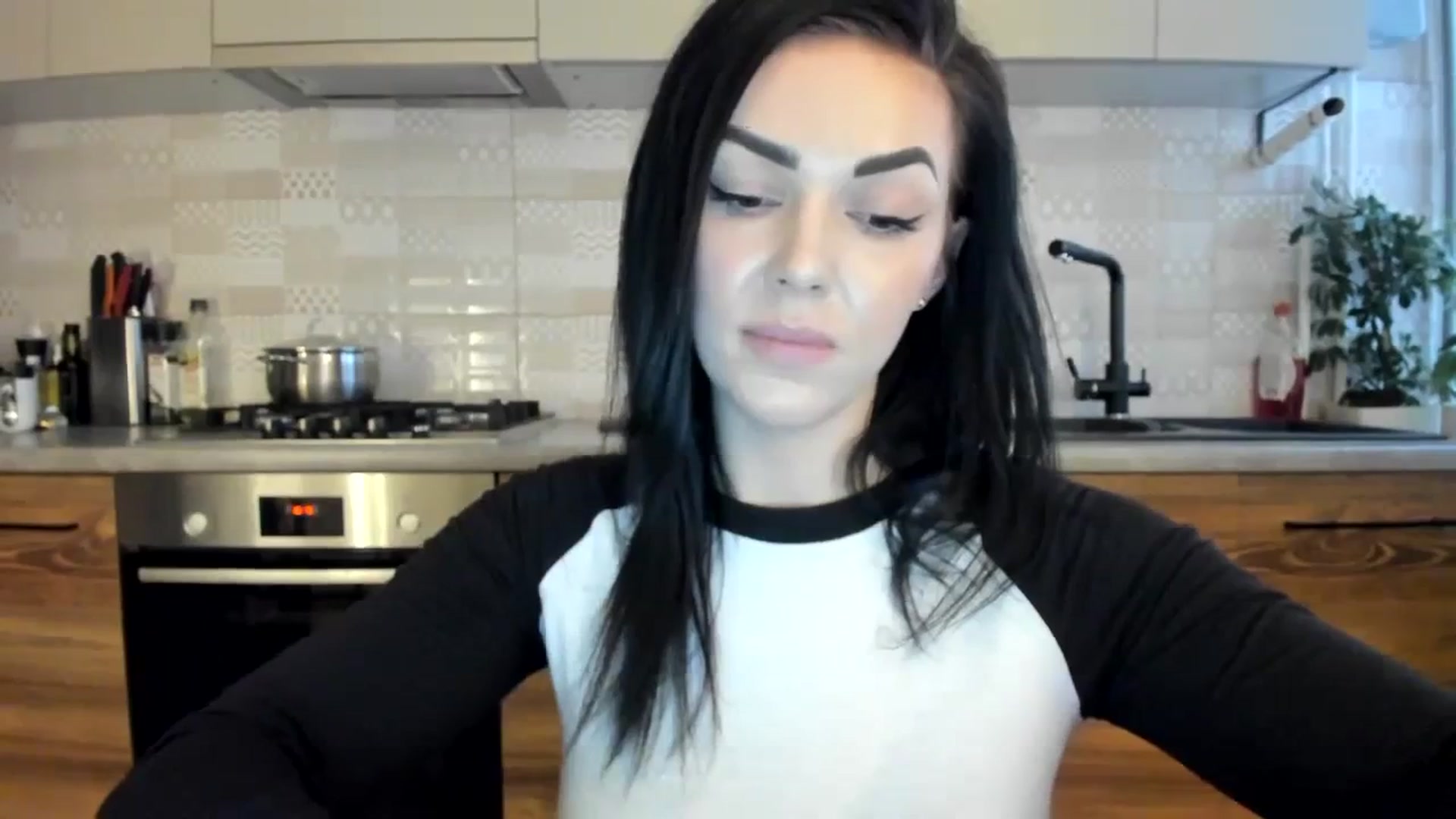 Gallery image thumbnail from MissNelly_'s myfreecams stream on, 01/13/2024, 14:57 image 3 of 20