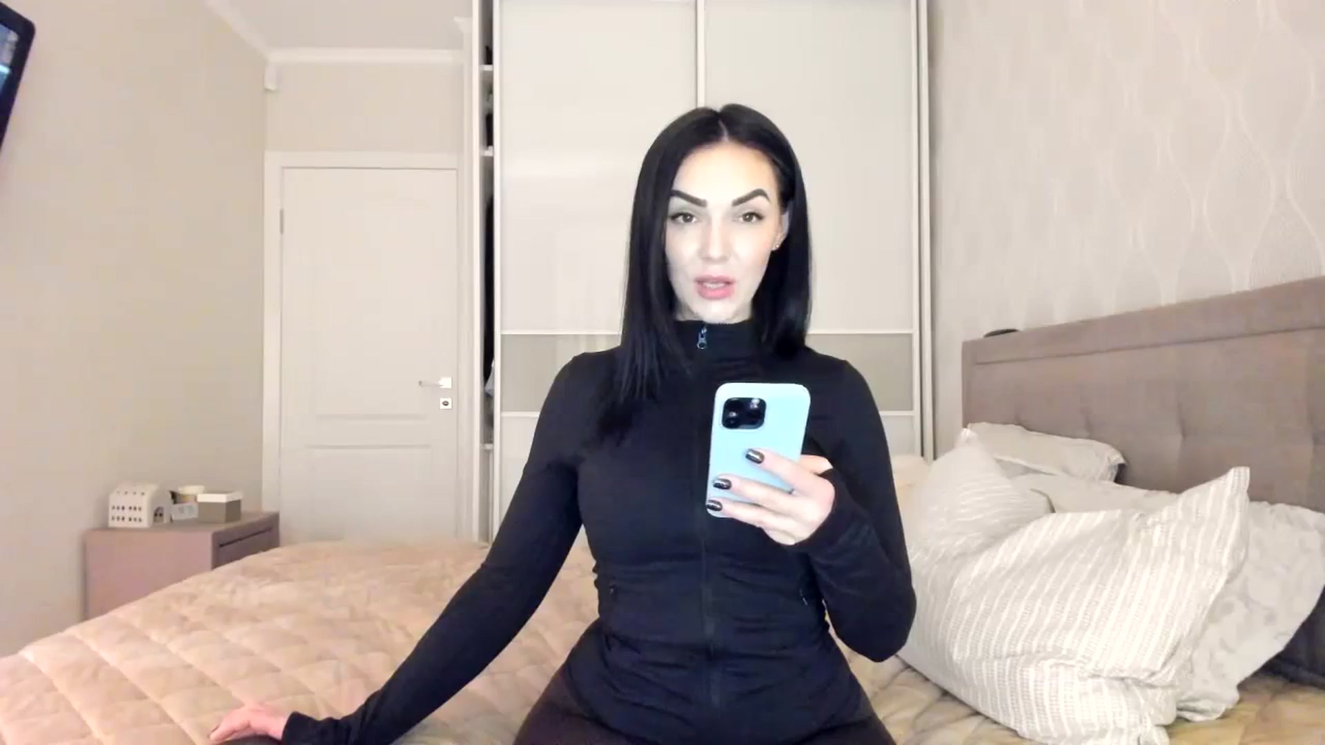 Gallery image thumbnail from MissNelly_'s myfreecams stream on, 01/24/2024, 16:45 image 20 of 20