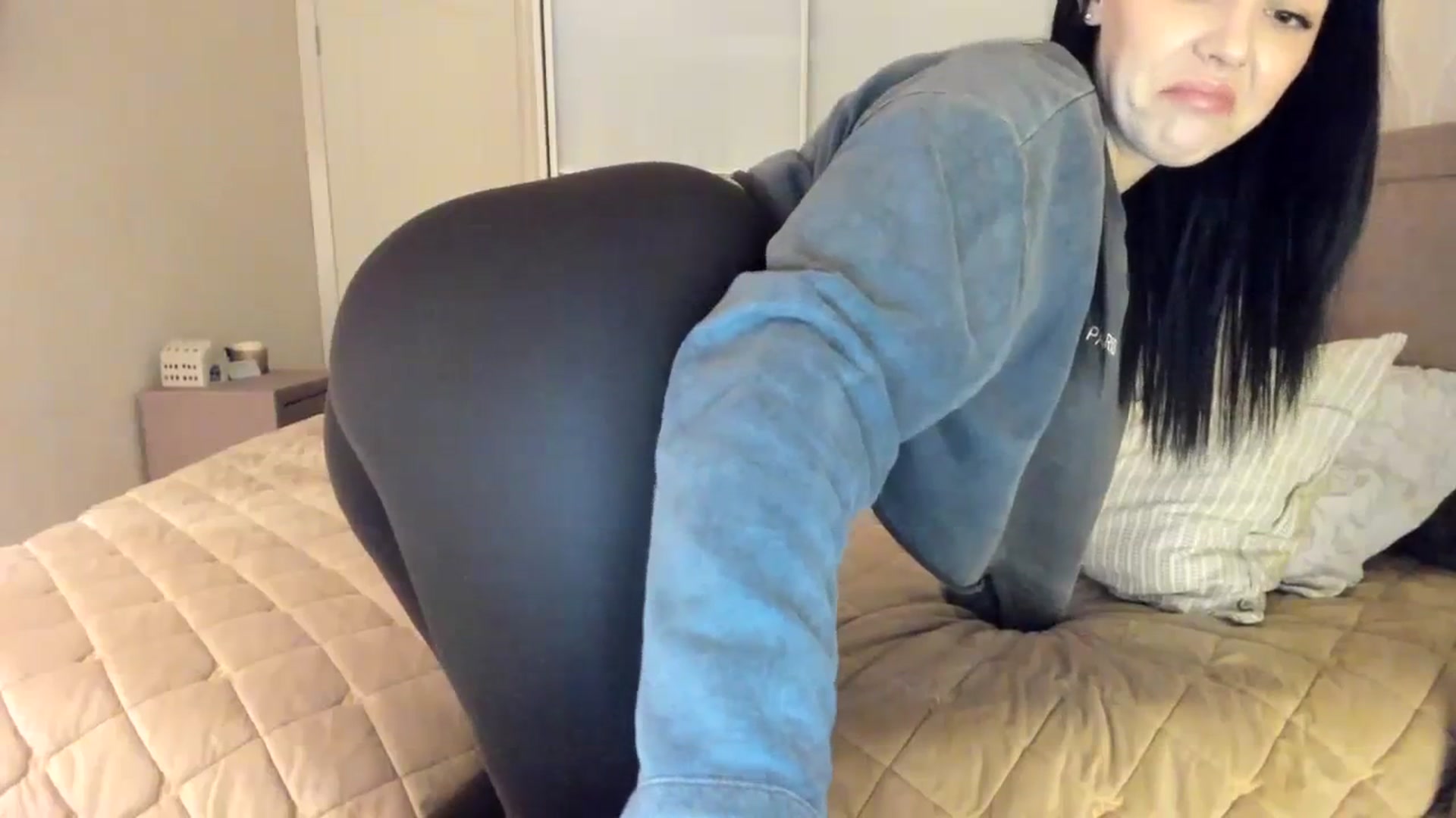 Gallery image thumbnail from MissNelly_'s myfreecams stream on, 01/24/2024, 16:45 image 6 of 20