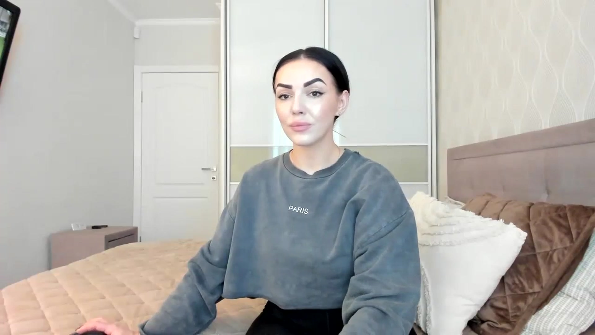 Gallery image thumbnail from MissNelly_'s myfreecams stream on, 01/30/2024, 11:27 image 17 of 20