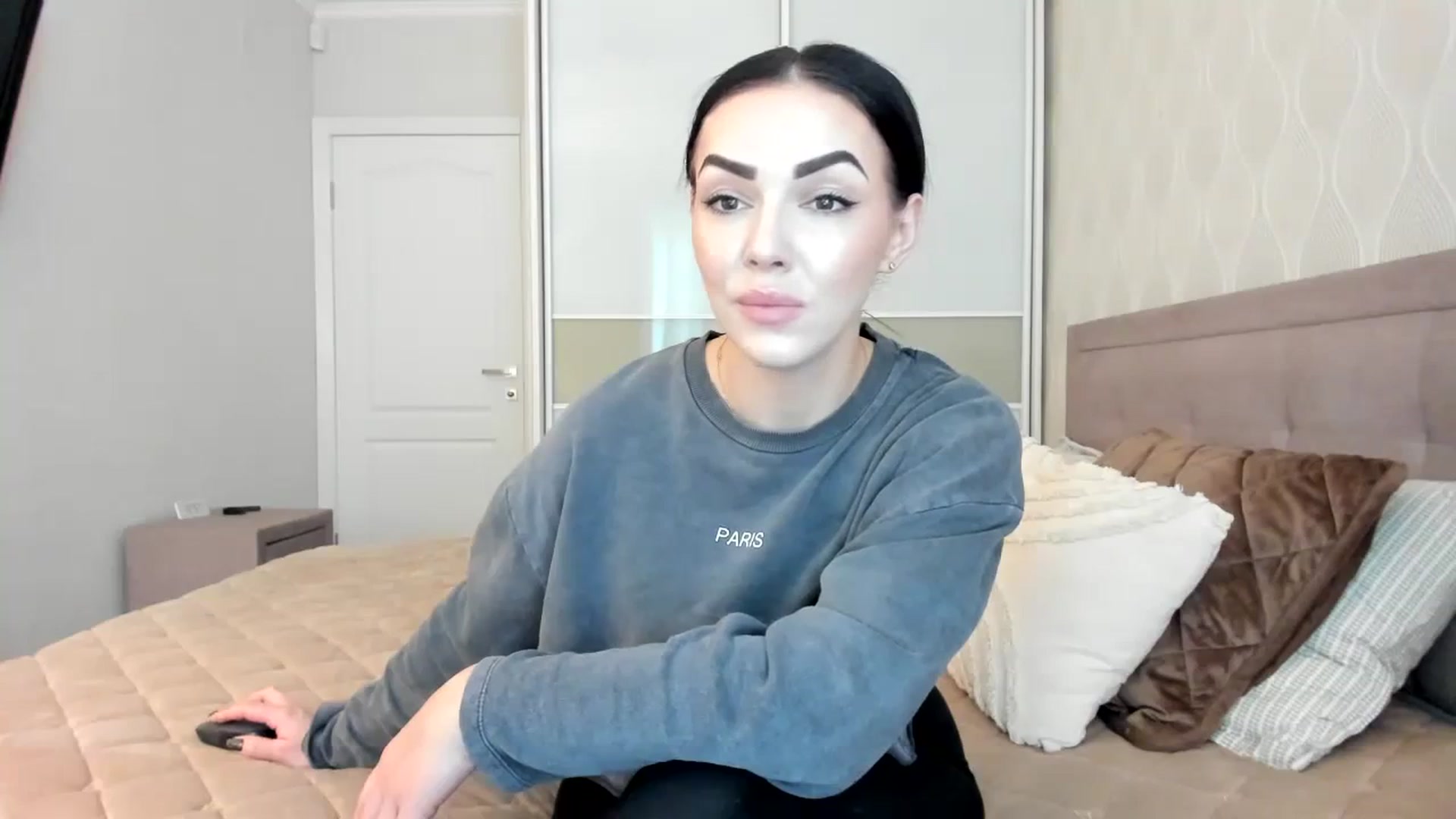 Gallery image thumbnail from MissNelly_'s myfreecams stream on, 01/30/2024, 11:27 image 6 of 20
