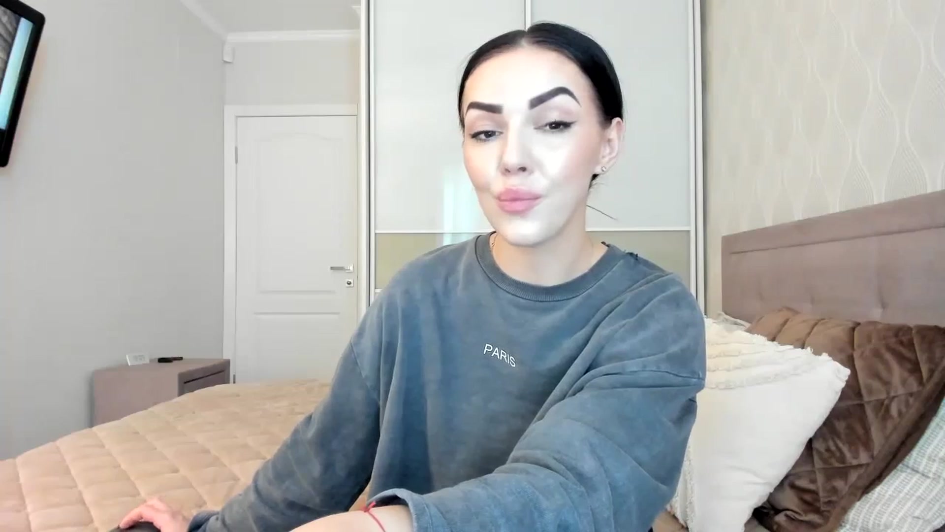 Gallery image thumbnail from MissNelly_'s myfreecams stream on, 01/30/2024, 11:27 image 11 of 20