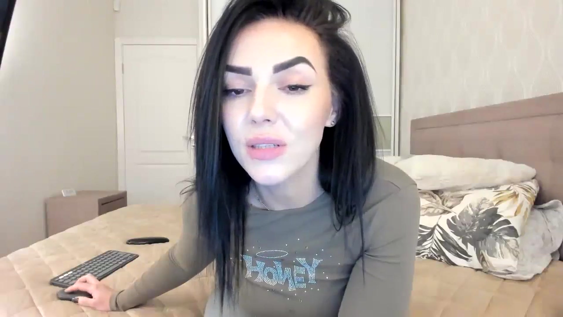 Gallery image thumbnail from MissNelly_'s myfreecams stream on, 02/05/2024, 14:28 image 15 of 20