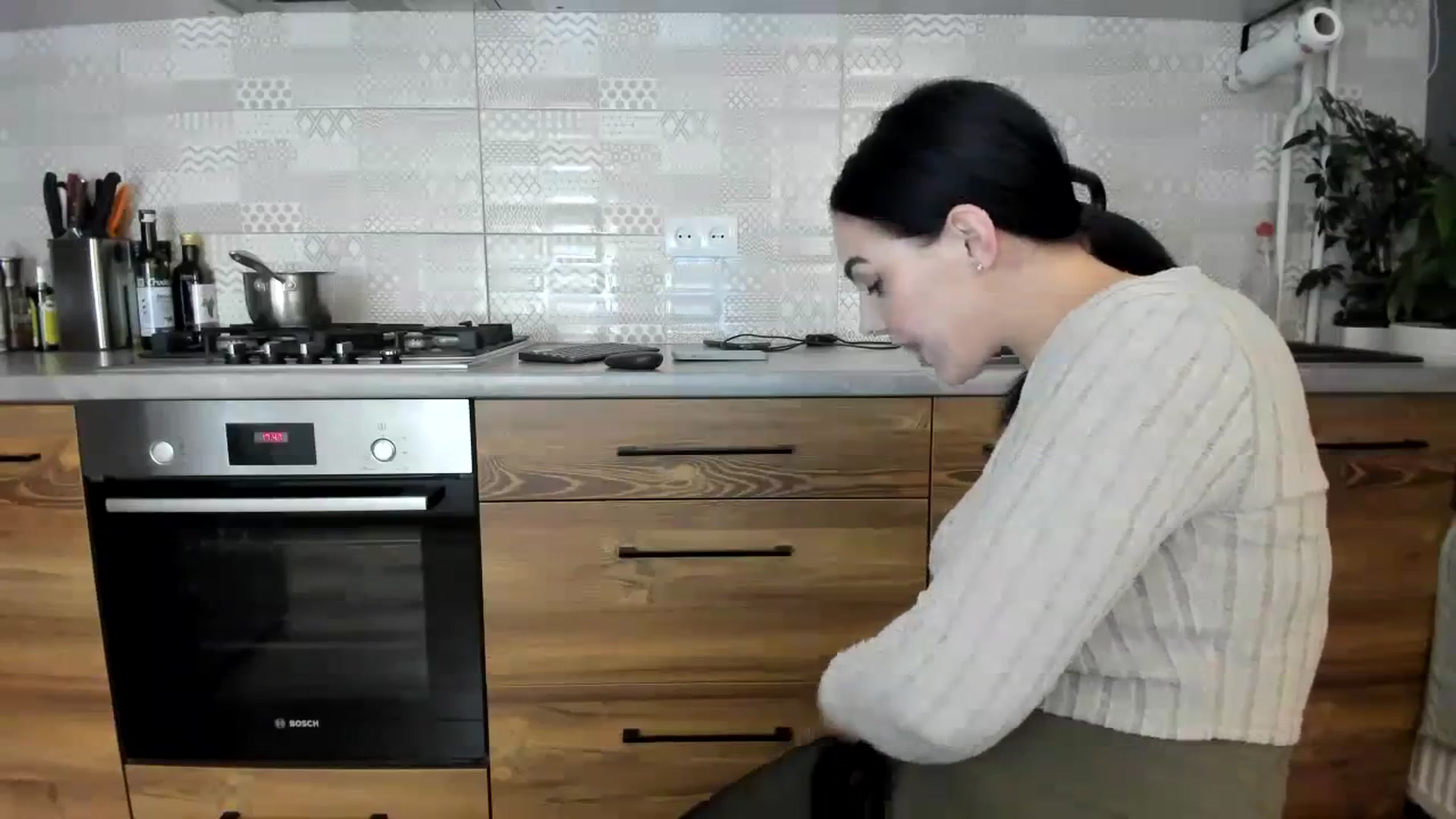 Gallery image thumbnail from MissNelly_'s myfreecams stream on, 02/07/2024, 16:04 image 14 of 20