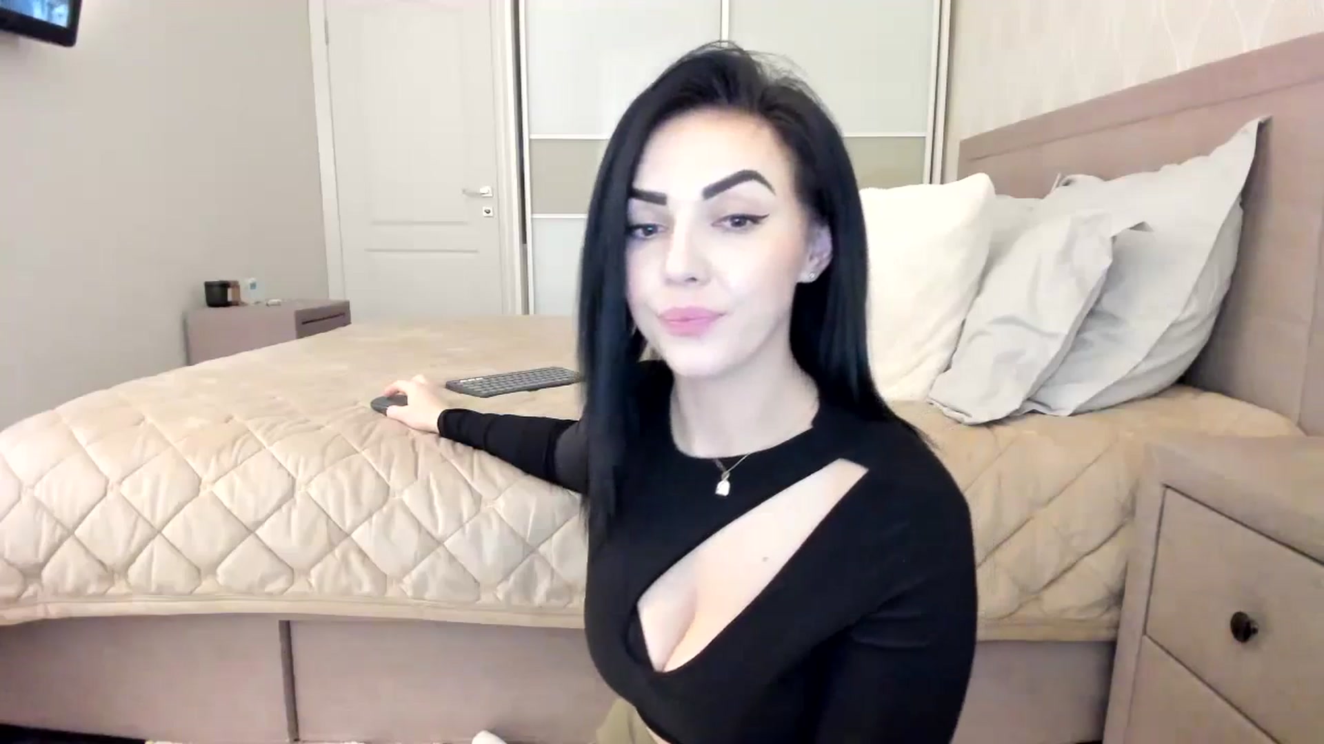 Gallery image thumbnail from MissNelly_'s myfreecams stream on, 02/08/2024, 14:52 image 5 of 20