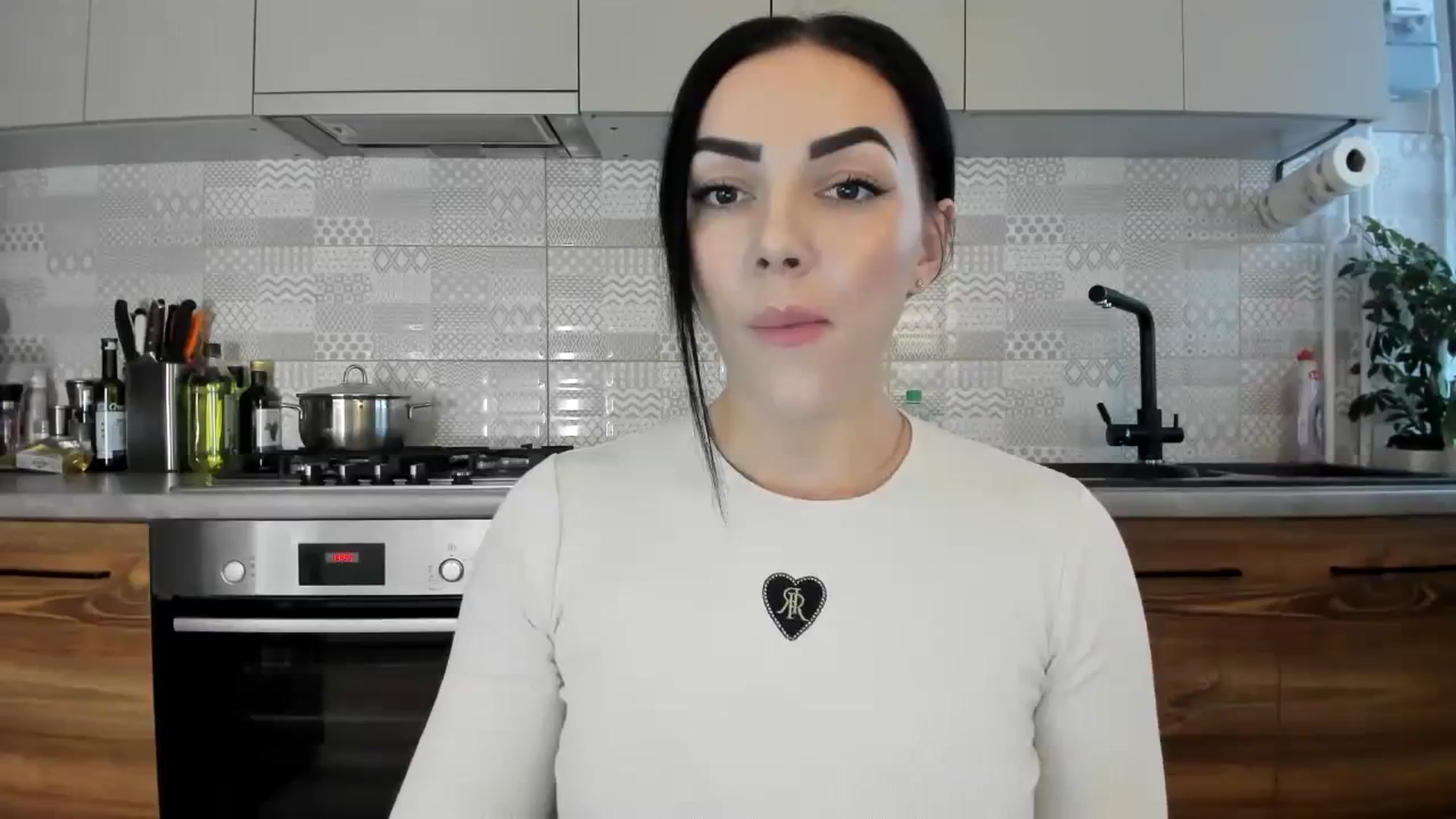 Gallery image thumbnail from MissNelly_'s myfreecams stream on, 02/09/2024, 12:36 image 5 of 20