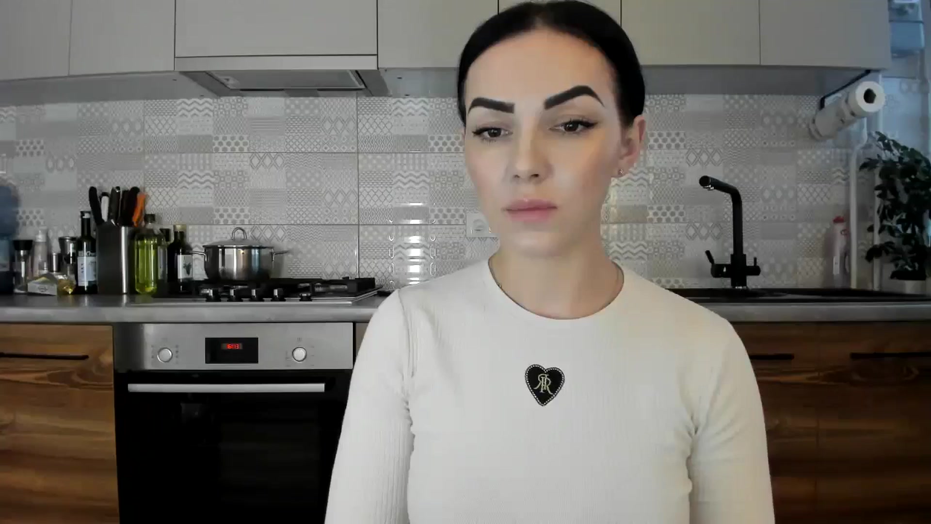 Gallery image thumbnail from MissNelly_'s myfreecams stream on, 02/09/2024, 14:20 image 16 of 20