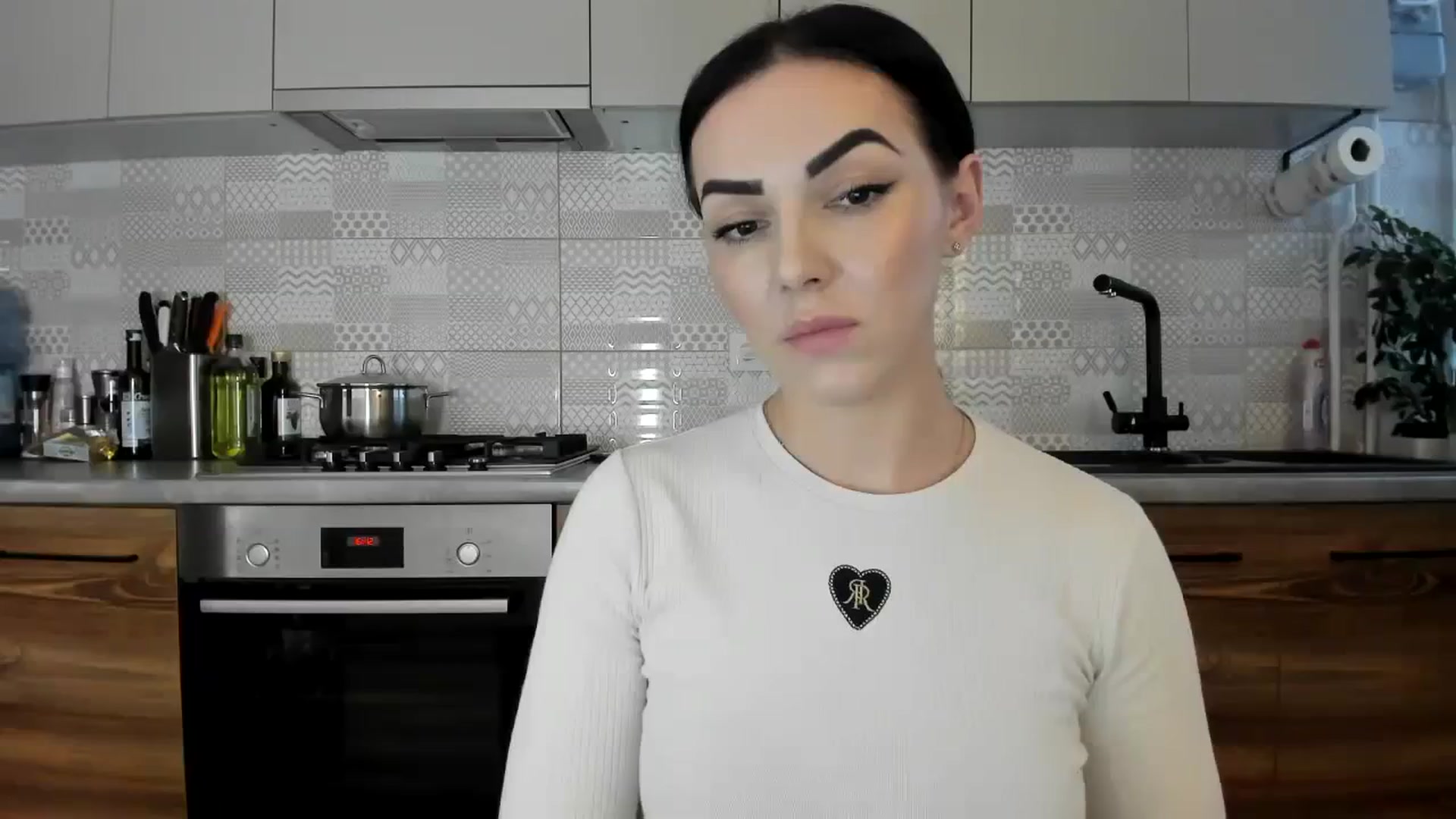 Gallery image thumbnail from MissNelly_'s myfreecams stream on, 02/09/2024, 14:20 image 15 of 20