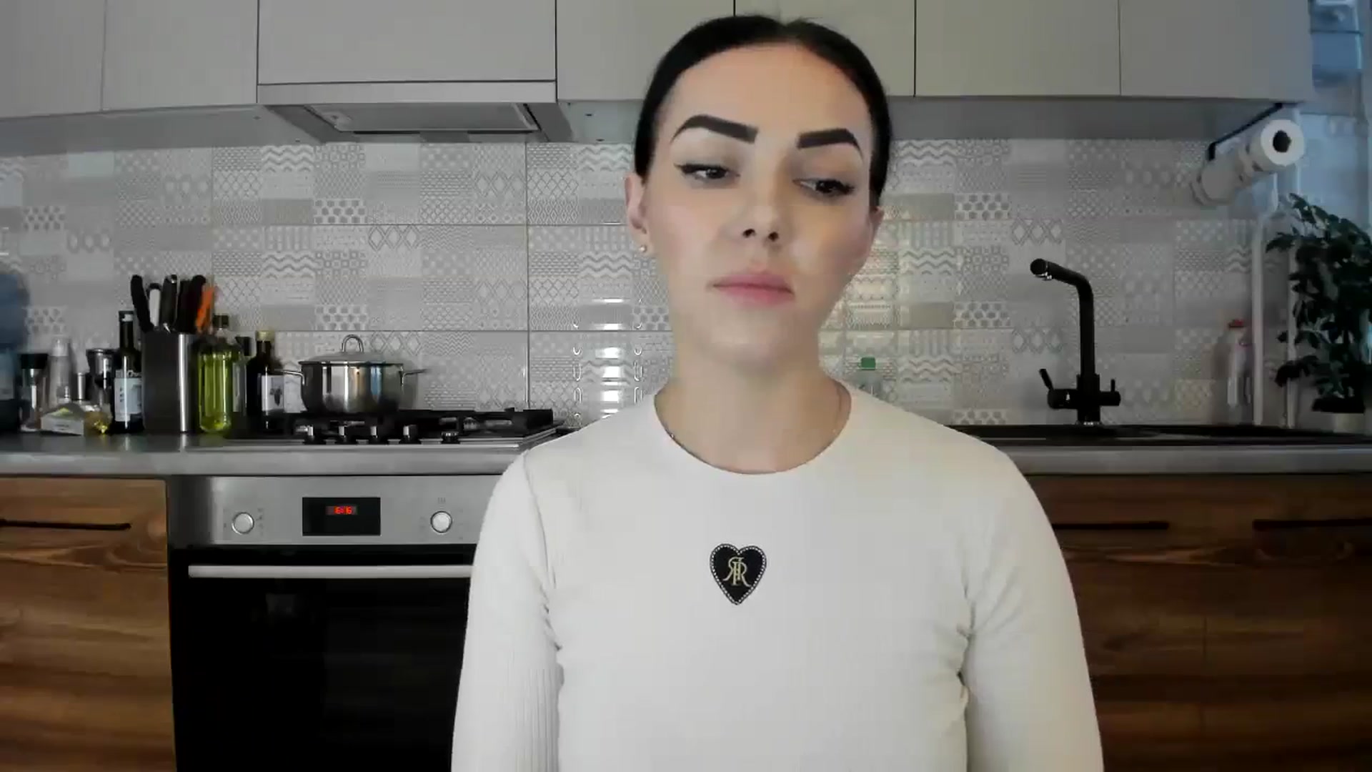 Gallery image thumbnail from MissNelly_'s myfreecams stream on, 02/09/2024, 14:20 image 20 of 20
