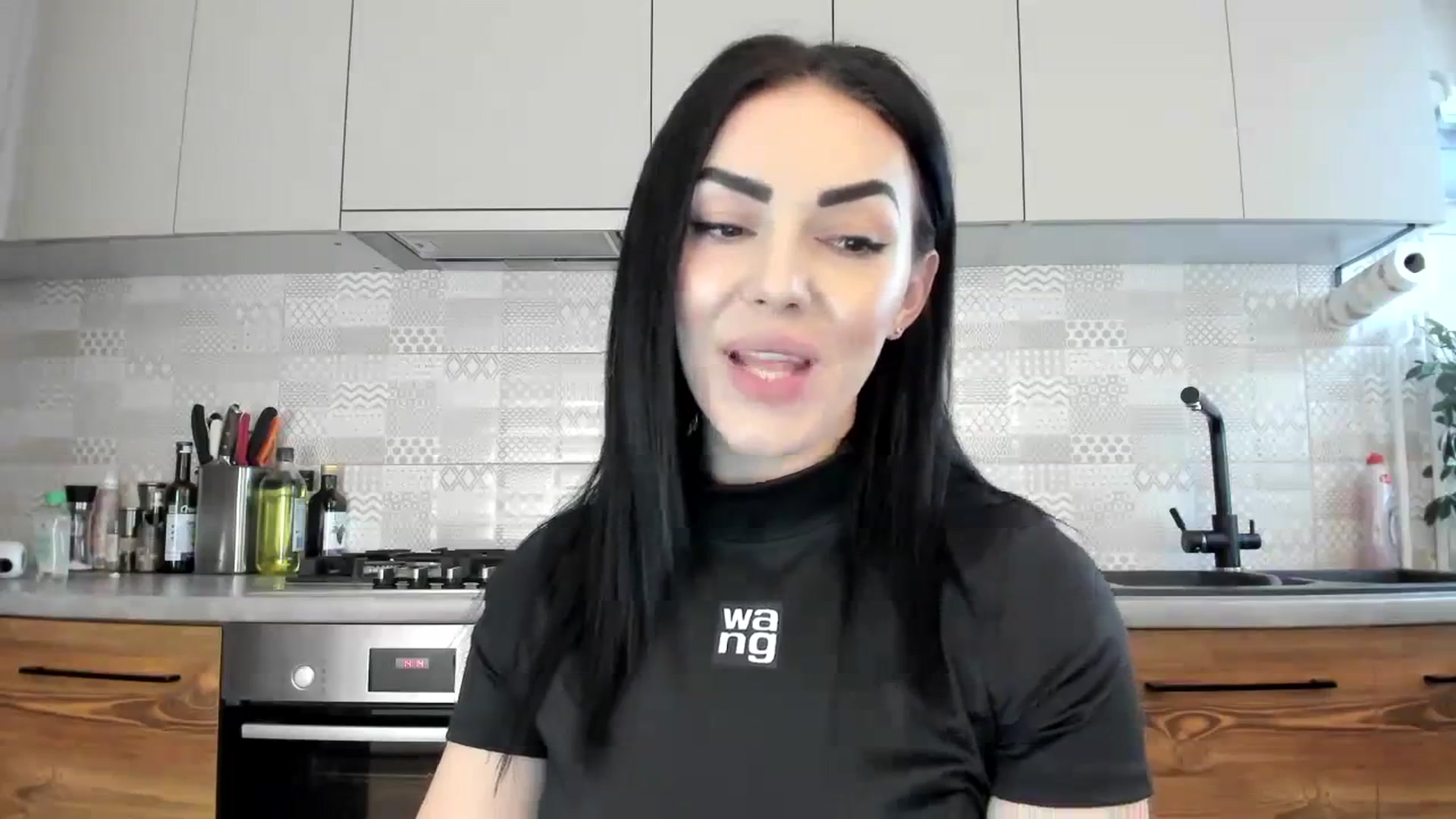 Gallery image thumbnail from MissNelly_'s myfreecams stream on, 02/10/2024, 13:06 image 13 of 20