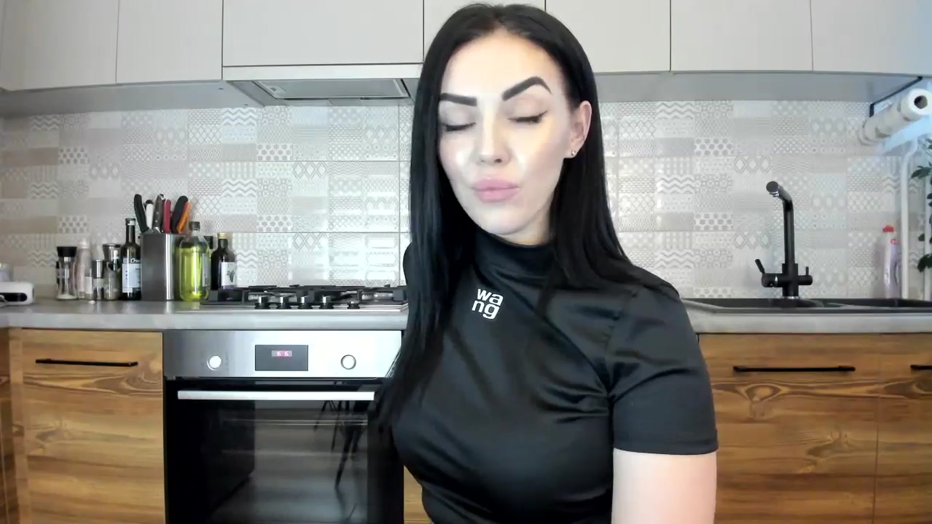 Gallery image thumbnail from MissNelly_'s myfreecams stream on, 02/10/2024, 14:26 image 19 of 20