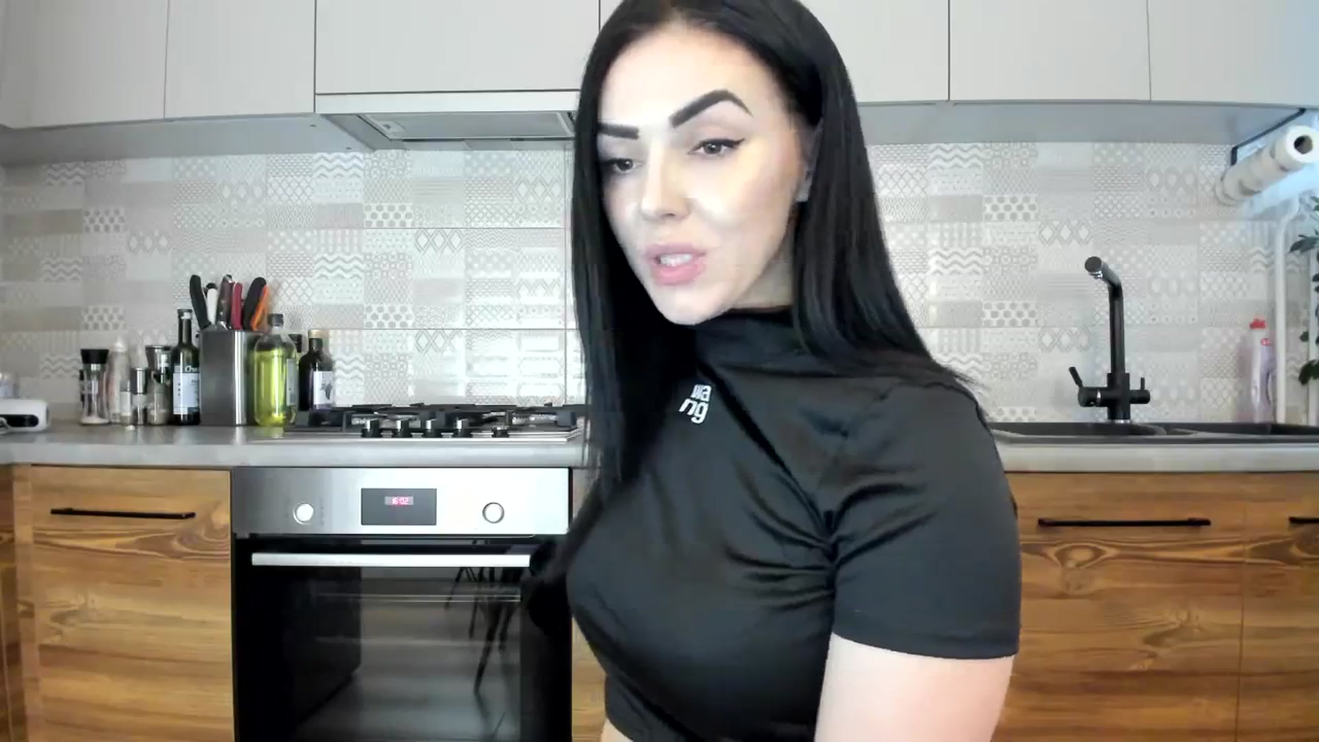 Gallery image thumbnail from MissNelly_'s myfreecams stream on, 02/10/2024, 14:26 image 14 of 20