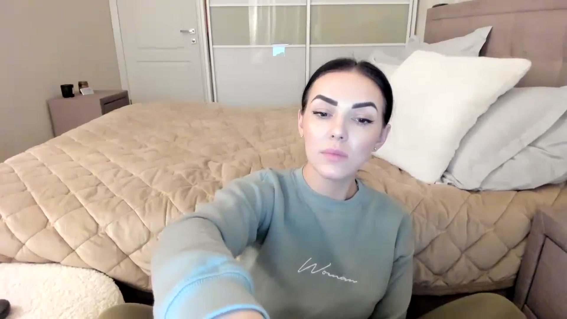 Gallery image thumbnail from MissNelly_'s myfreecams stream on, 02/11/2024, 15:56 image 13 of 20