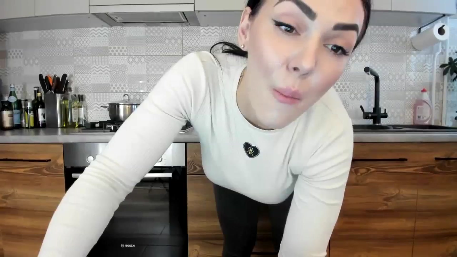 Gallery image thumbnail from MissNelly_'s myfreecams stream on, 02/13/2024, 11:14 image 12 of 20