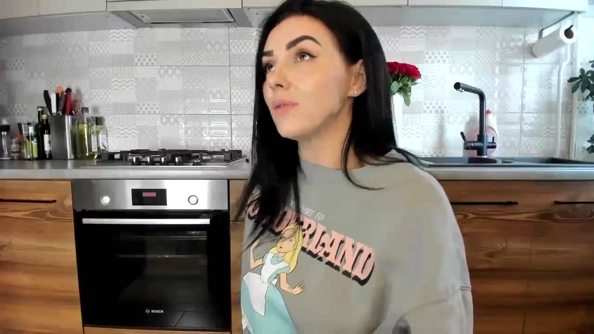 Gallery image thumbnail from MissNelly_'s myfreecams stream on, 02/14/2024, 12:43 image 13 of 20