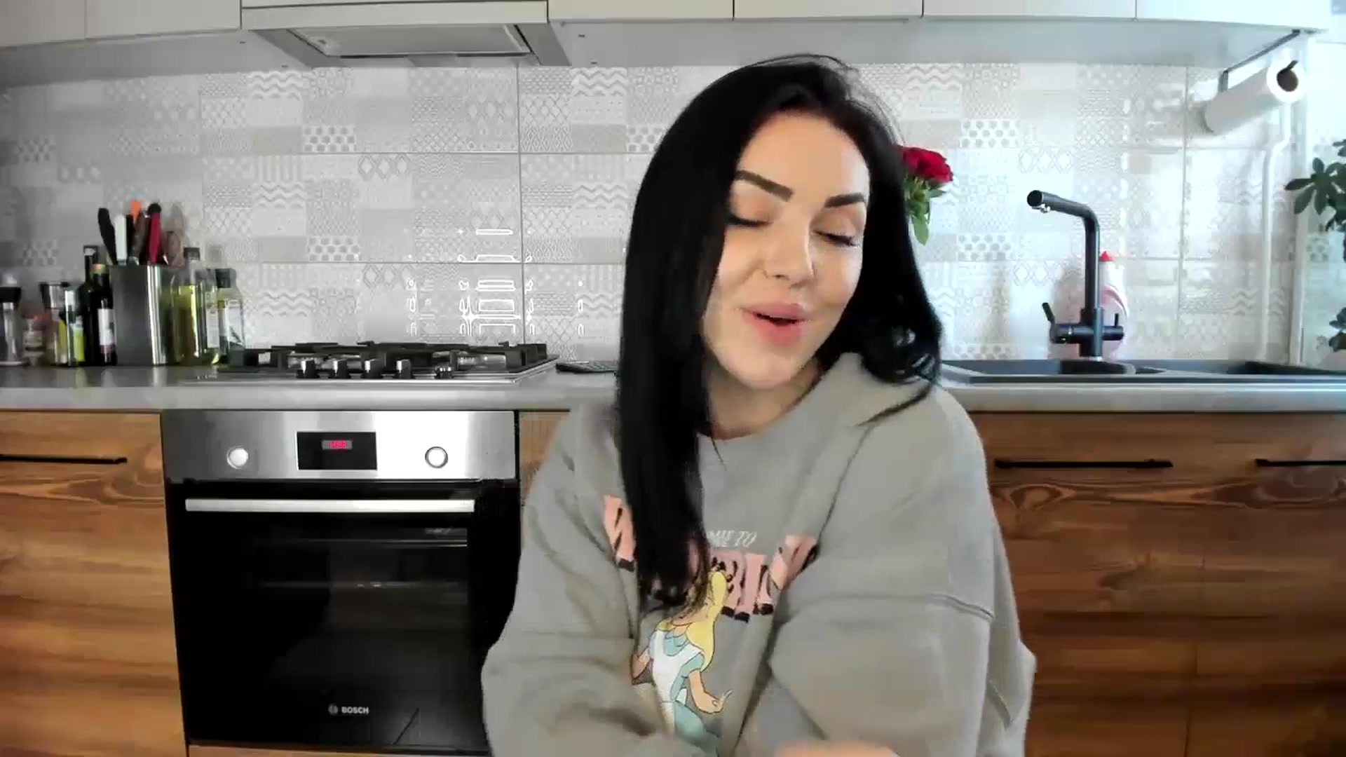 Gallery image thumbnail from MissNelly_'s myfreecams stream on, 02/14/2024, 12:43 image 16 of 20