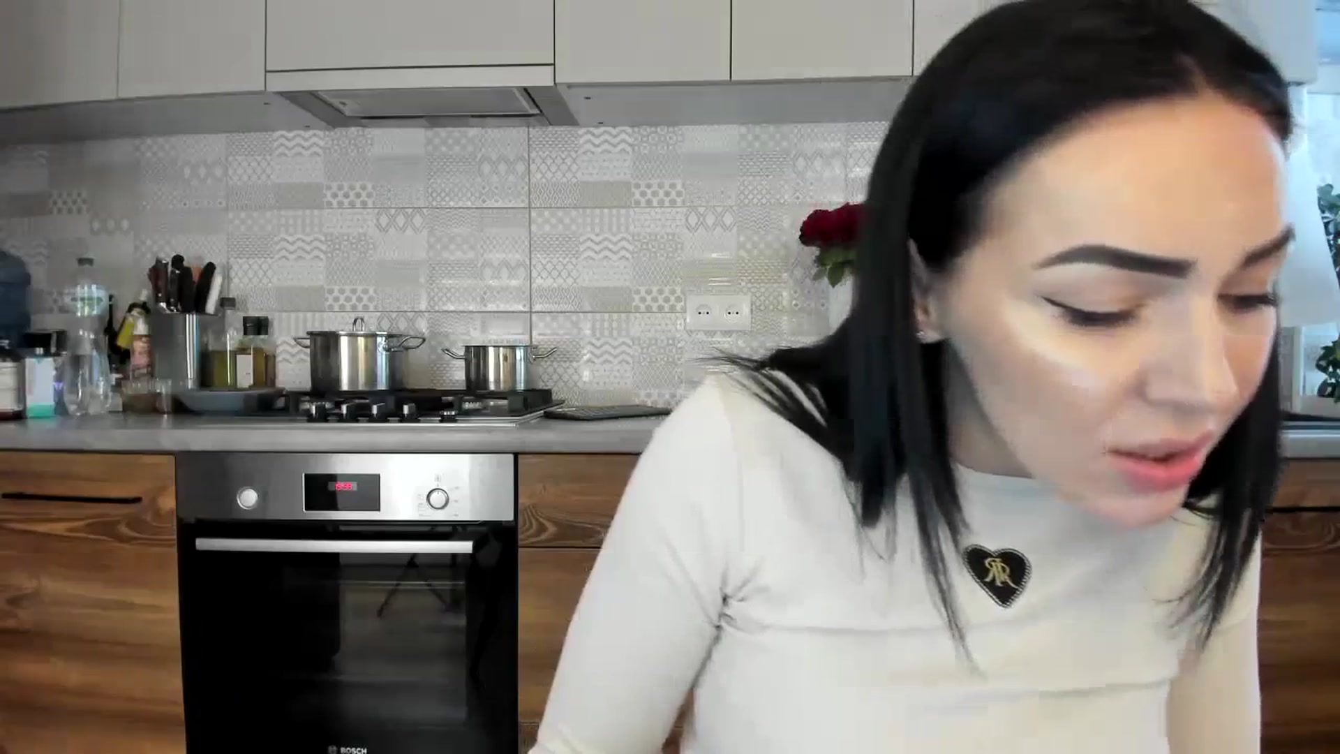 Gallery image thumbnail from MissNelly_'s myfreecams stream on, 02/19/2024, 14:24 image 11 of 20