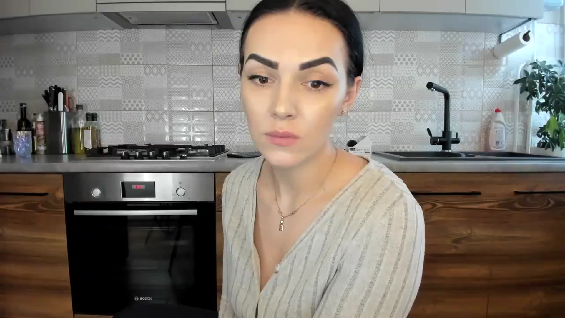 Gallery image thumbnail from MissNelly_'s myfreecams stream on, 02/20/2024, 13:42 image 2 of 20